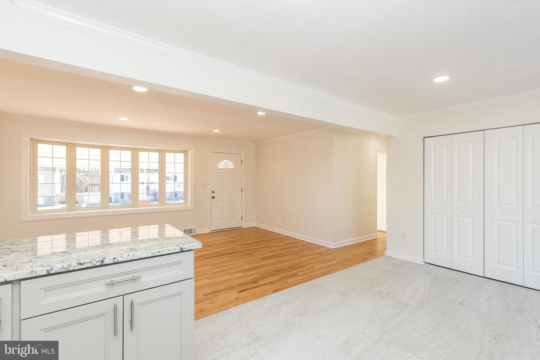 BLACKTHORN - Residential