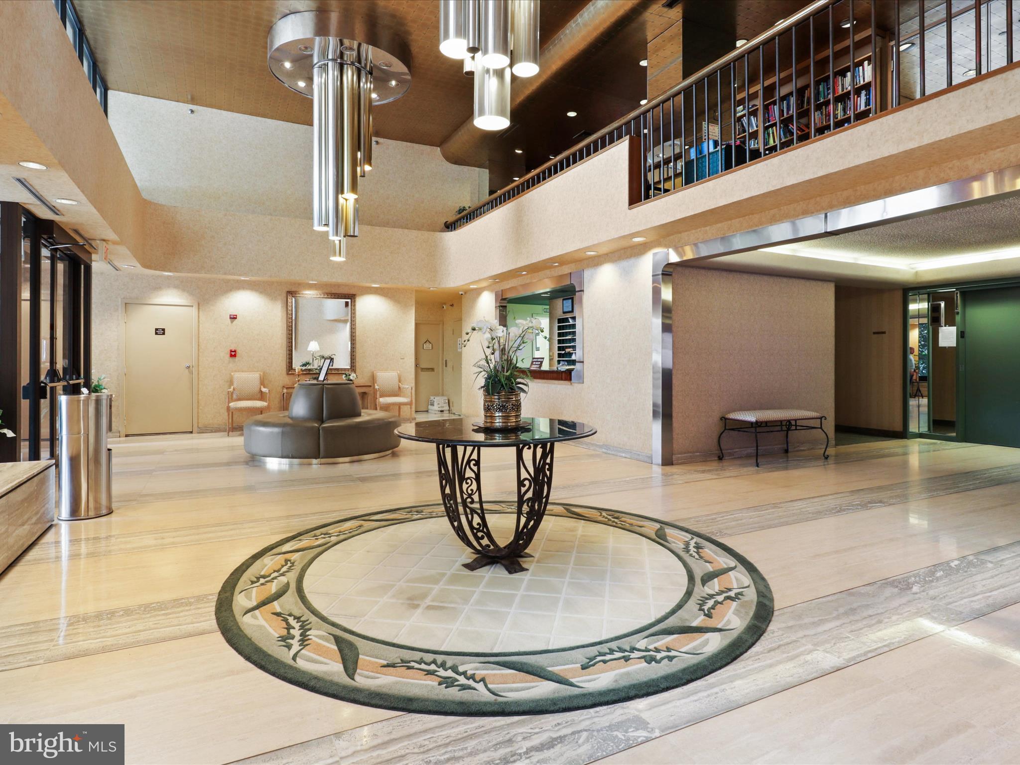 BARKLEY CONDO - Residential