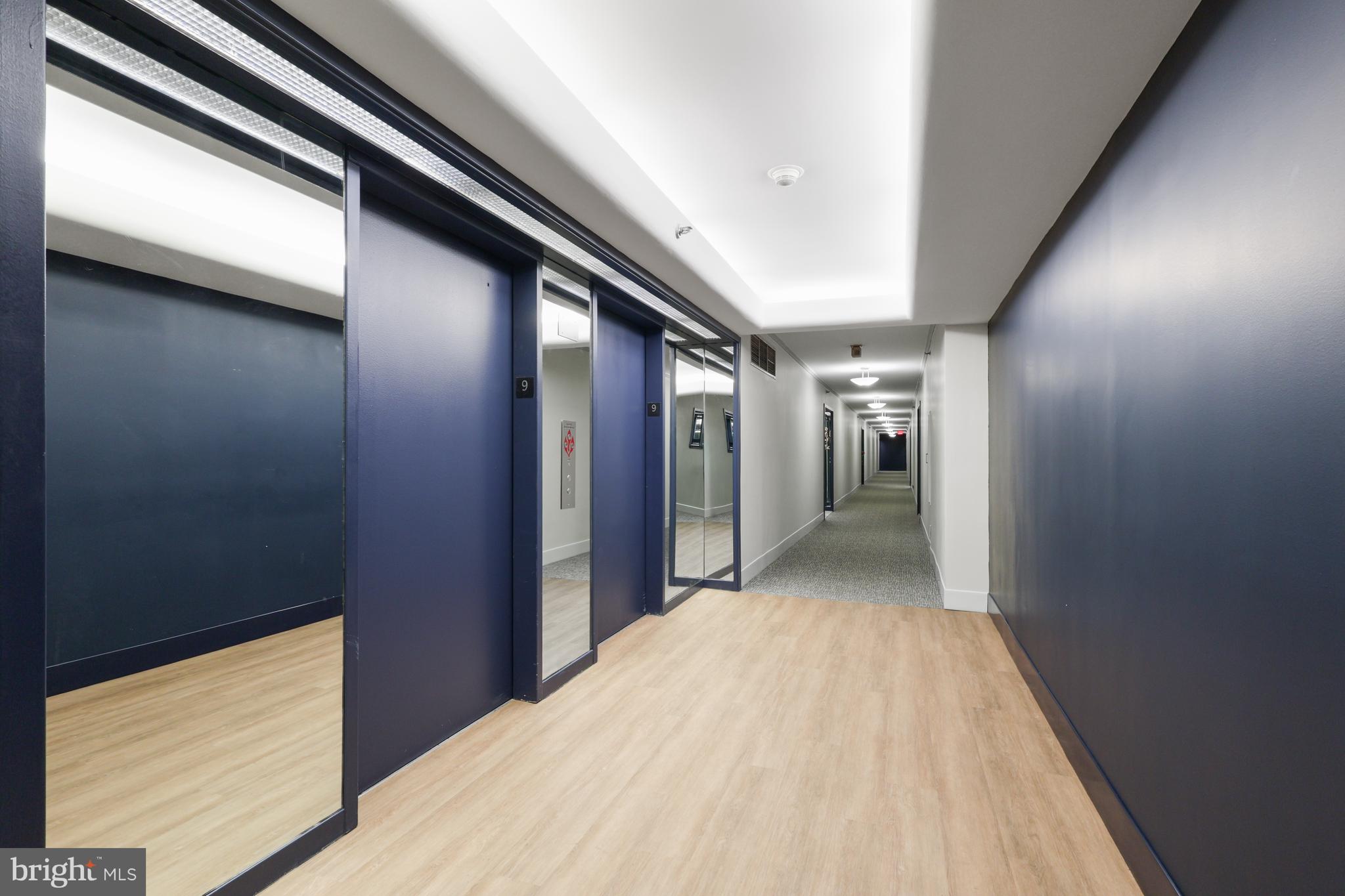 BARKLEY CONDO - Residential