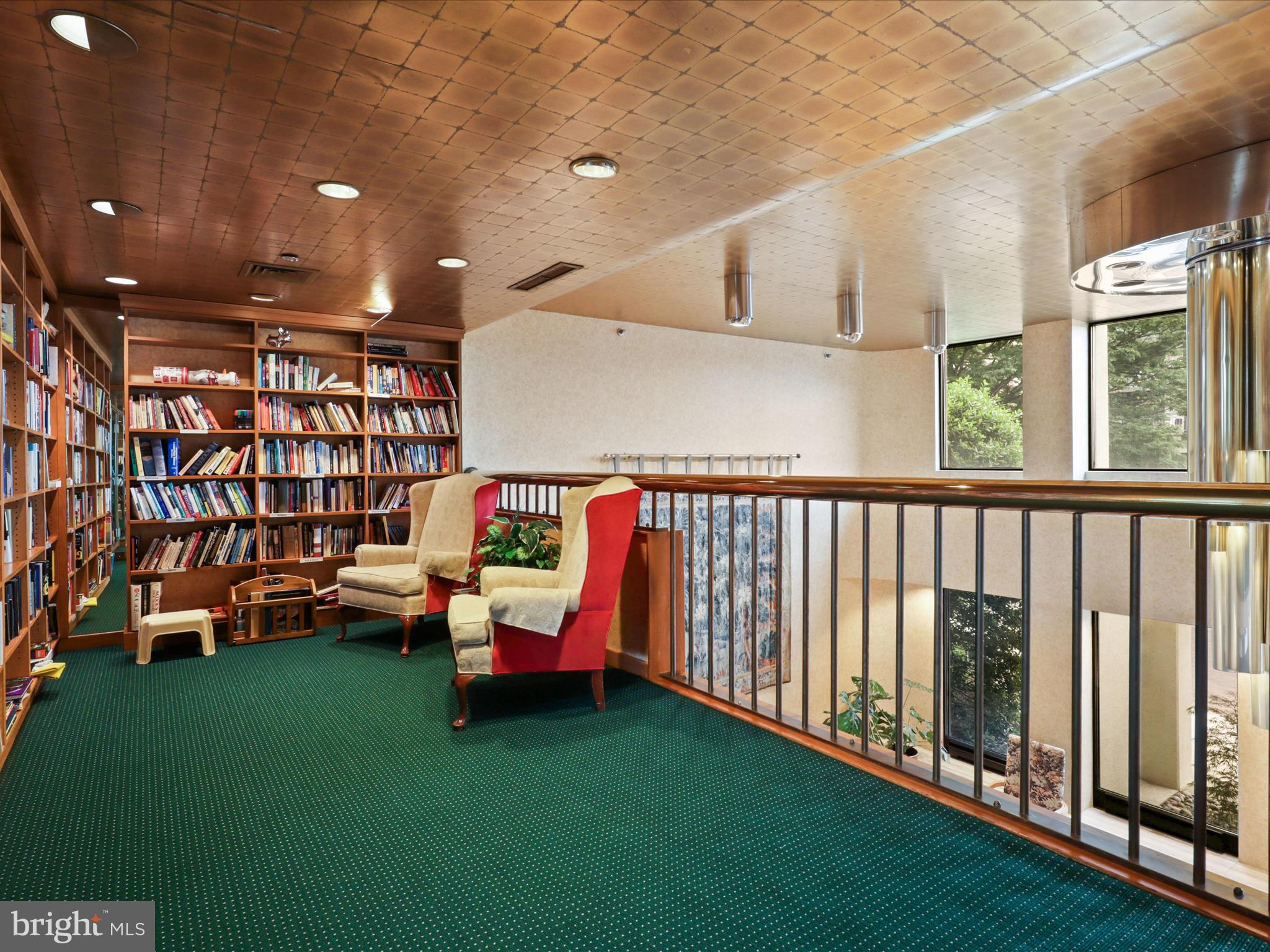 BARKLEY CONDO - Residential