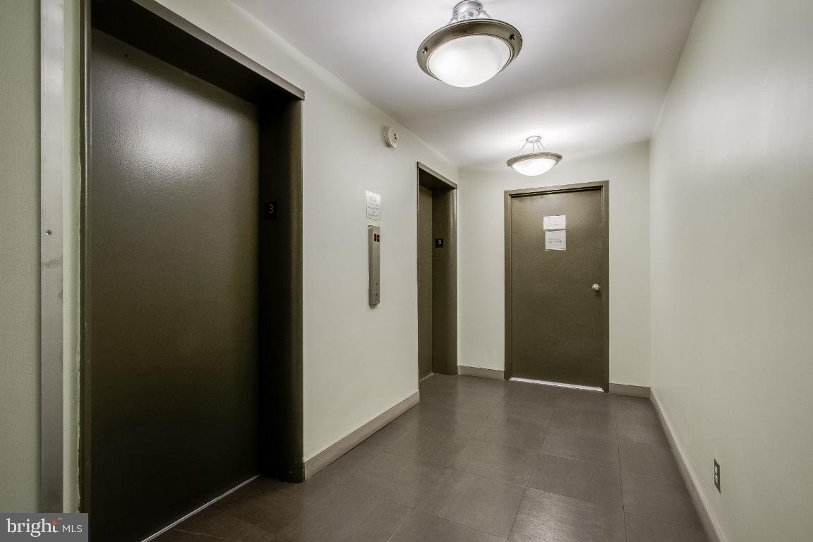 TAFT TOWERS - Residential Lease