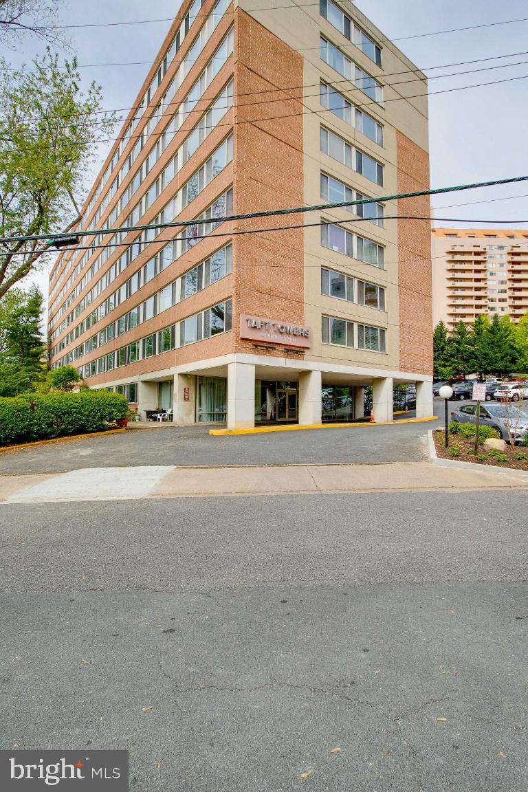 1210 N TAFT STREET 307