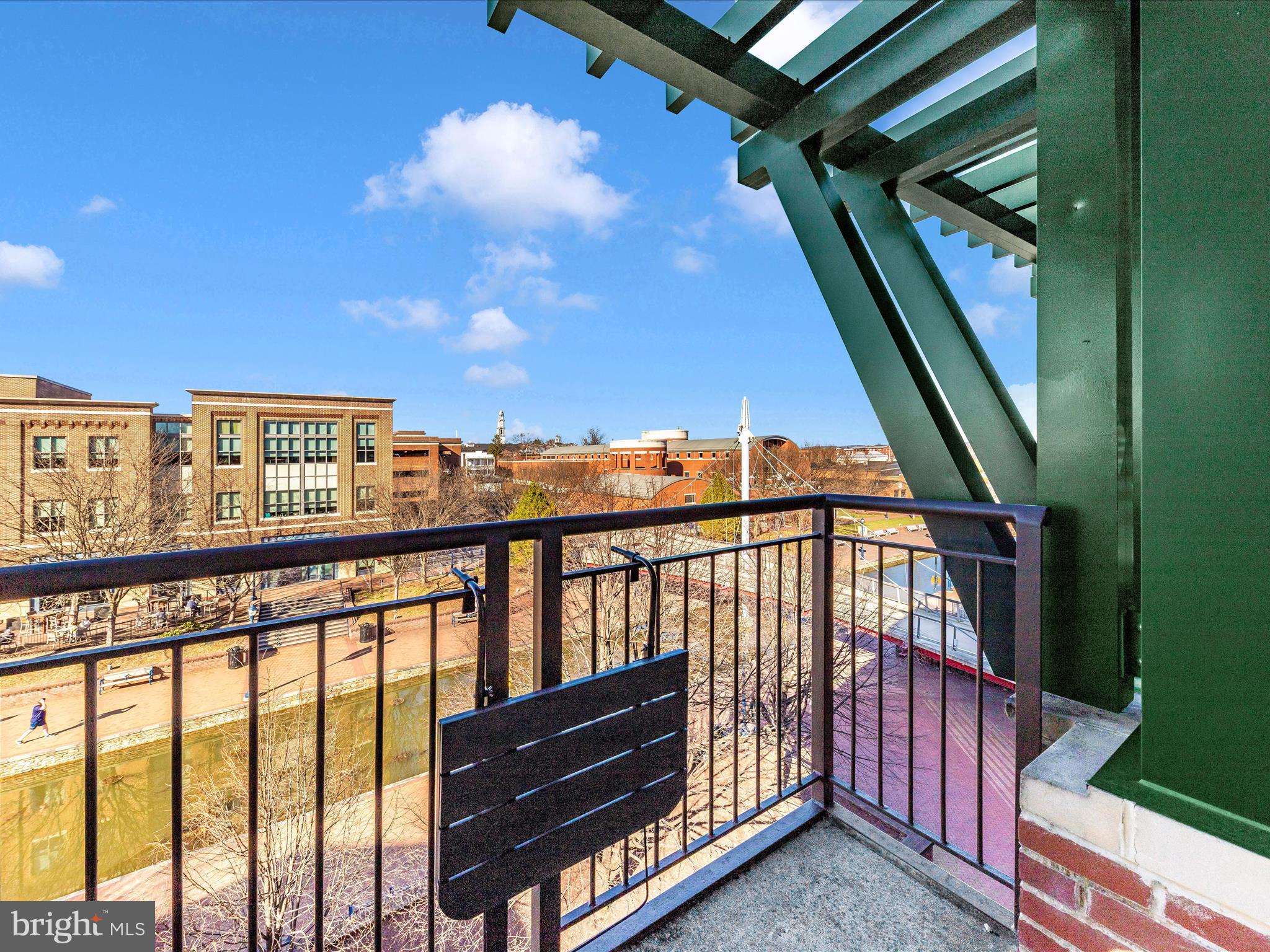 MAXWELL PLACE - Residential