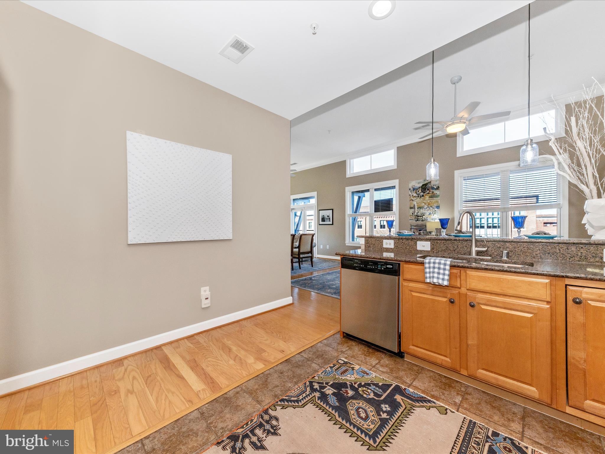 MAXWELL PLACE - Residential