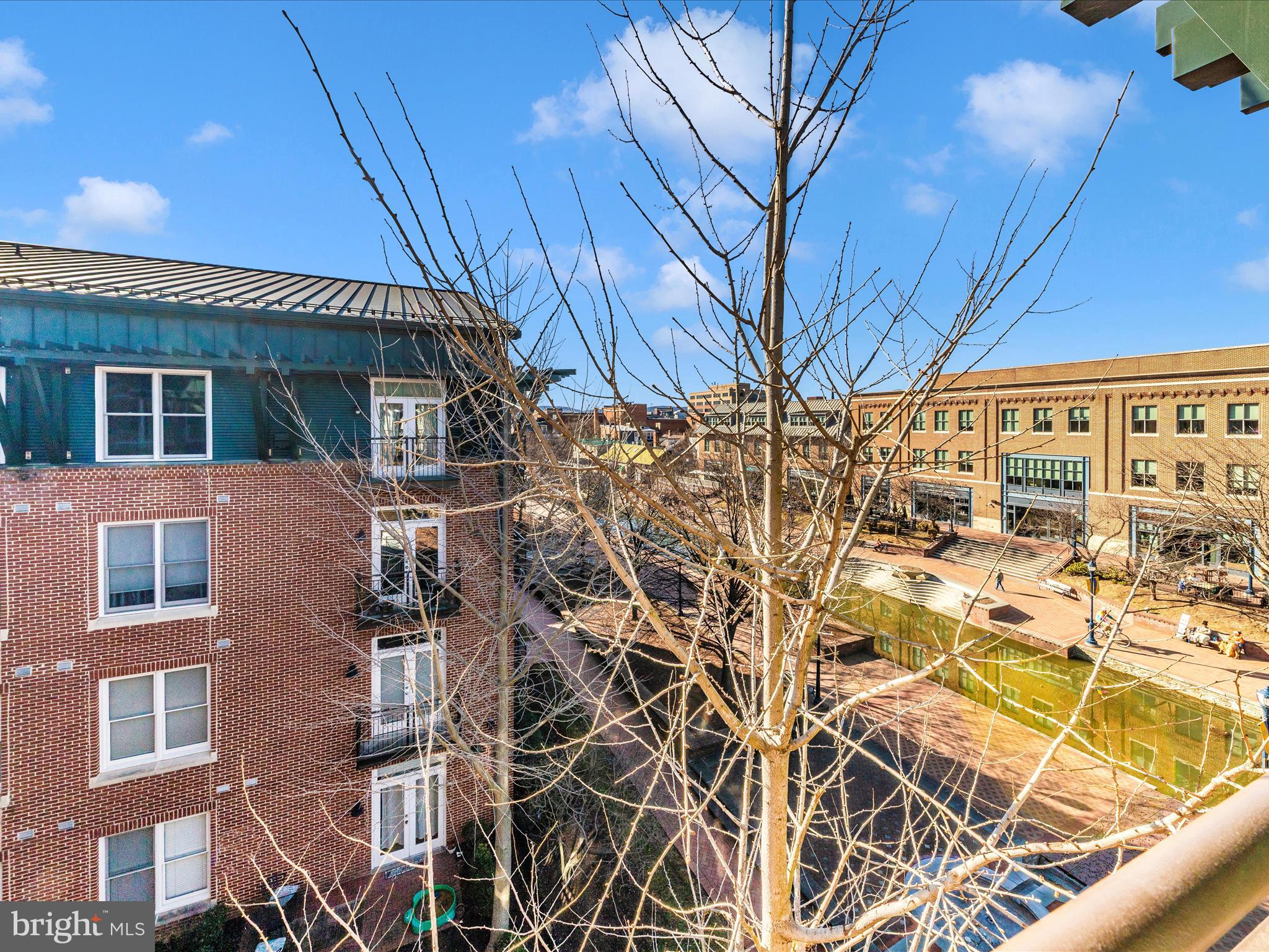 MAXWELL PLACE - Residential