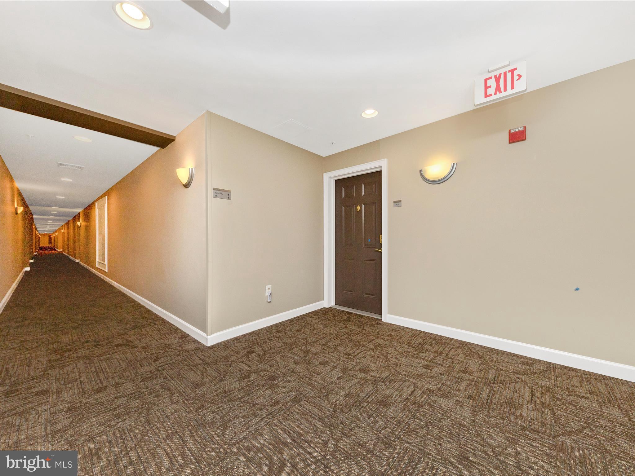 MAXWELL PLACE - Residential