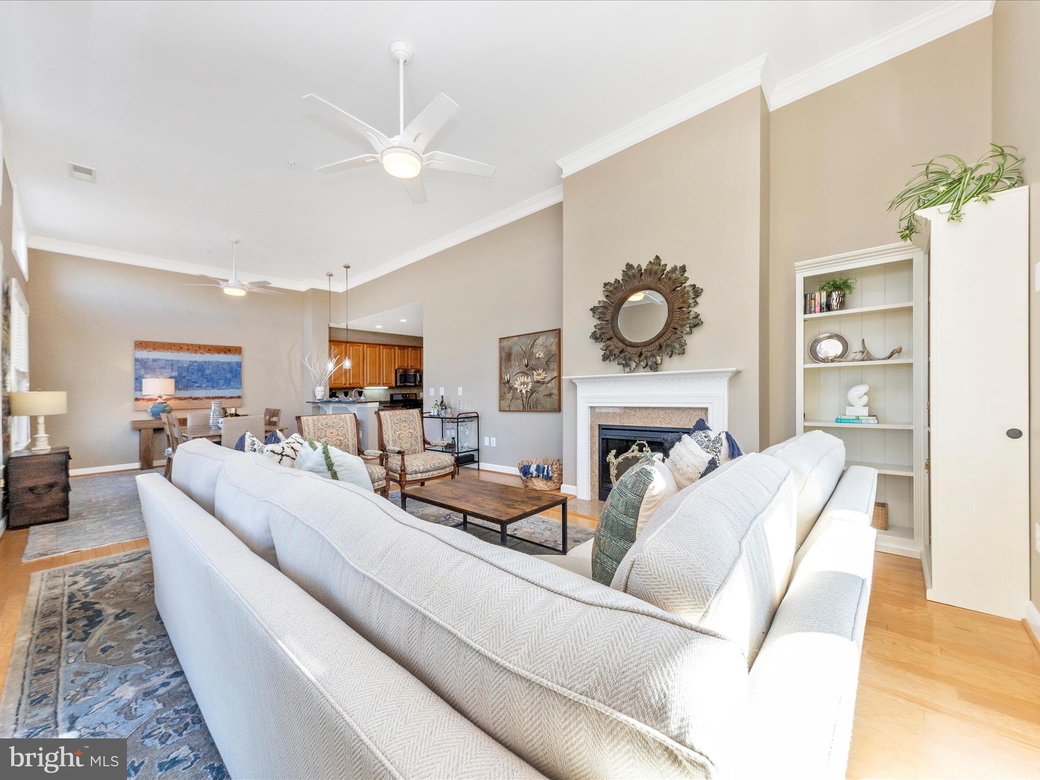 MAXWELL PLACE - Residential