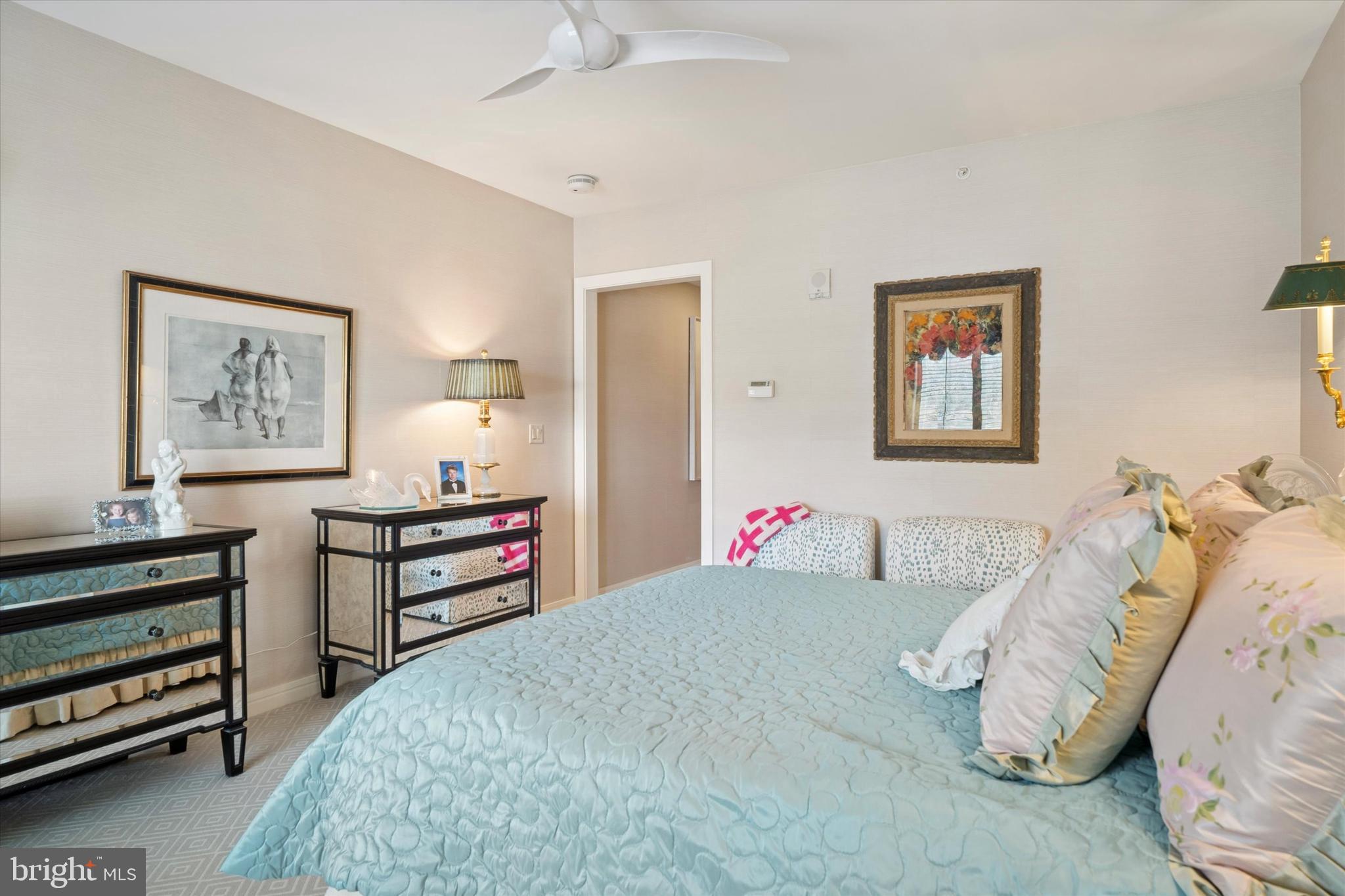 CORINTHIAN - Residential