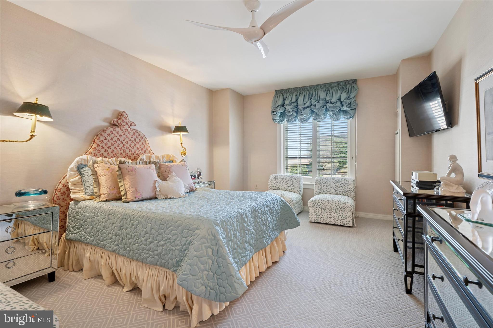 CORINTHIAN - Residential