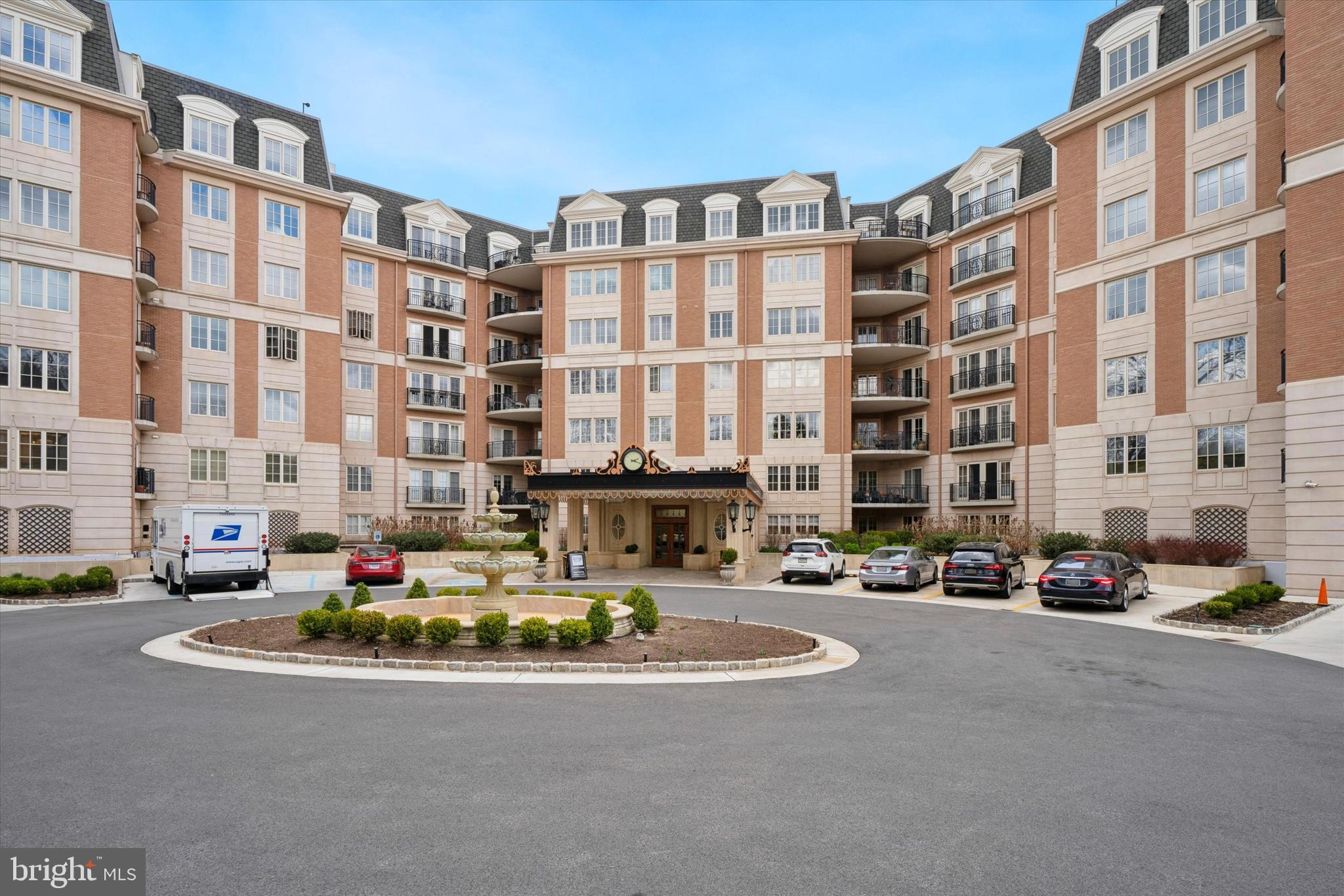CORINTHIAN - Residential