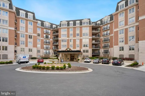 190 Presidential Boulevard Unit 304, Bala Cynwyd, PA MLS: PAMC2134762