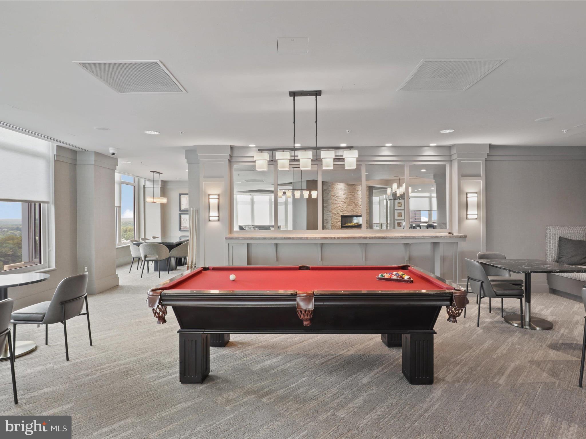 ONE PARK CREST CONDOMINIUM - Residential Lease