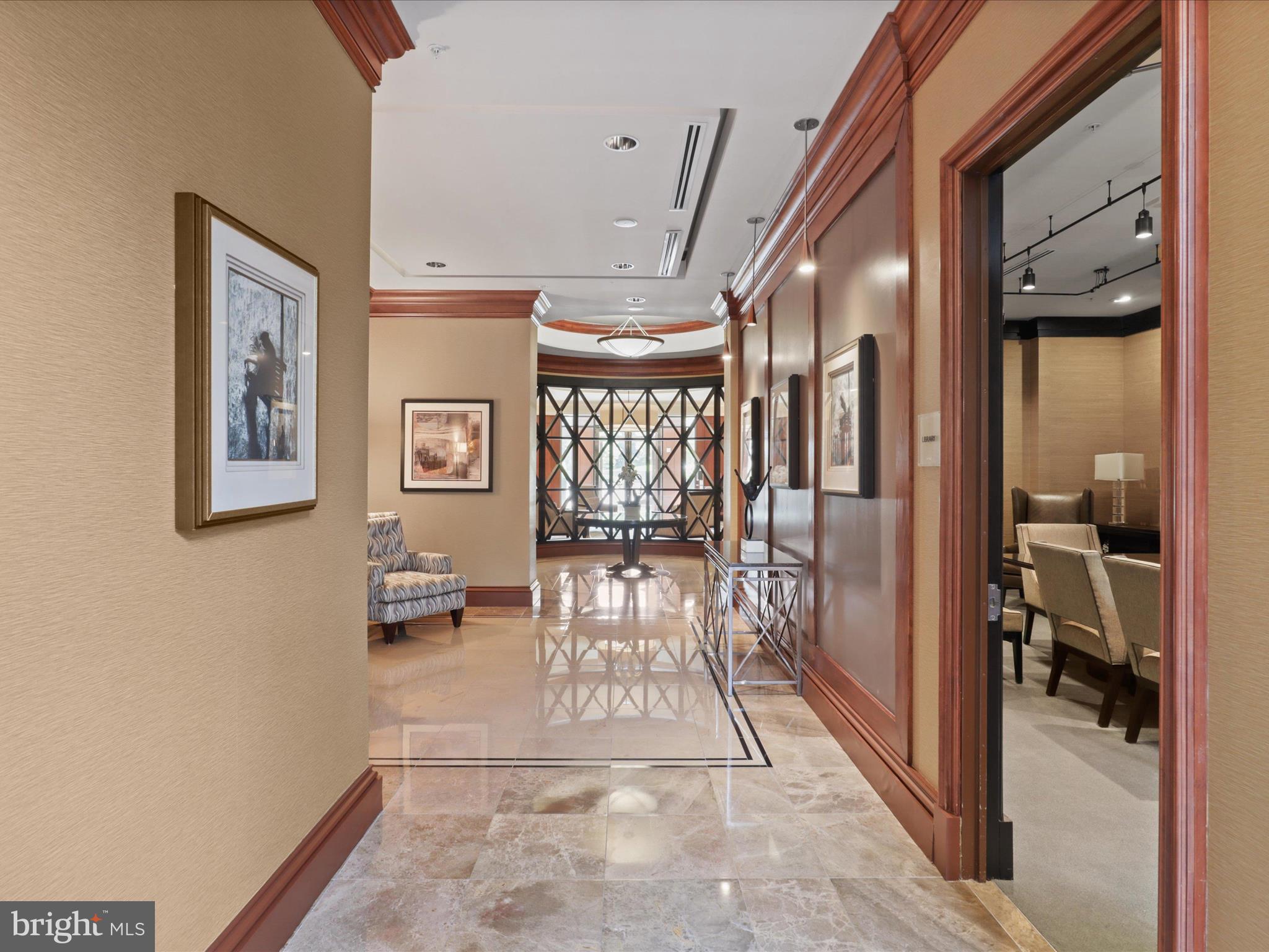 ONE PARK CREST CONDOMINIUM - Residential Lease