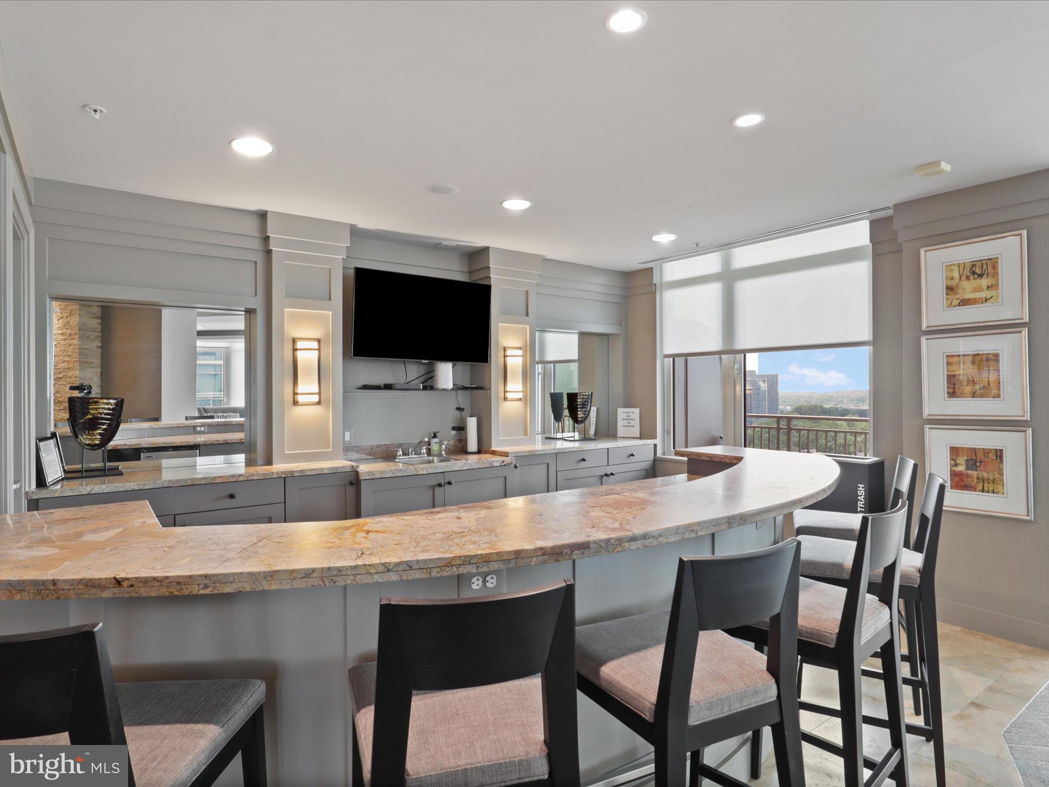 ONE PARK CREST CONDOMINIUM - Residential Lease