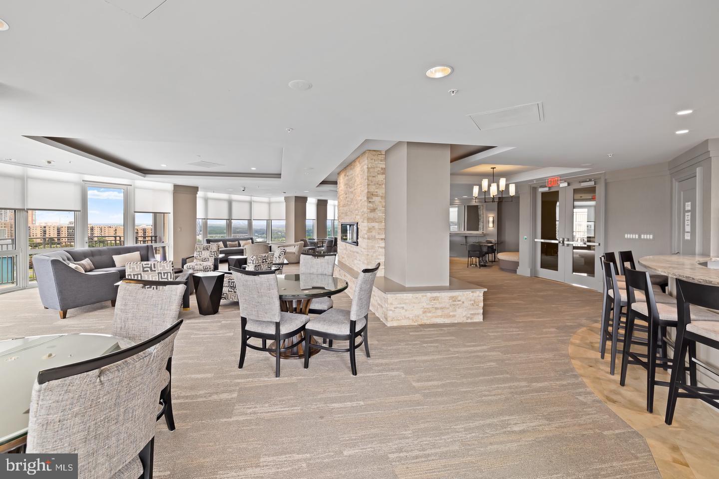 ONE PARK CREST CONDOMINIUM - Residential Lease