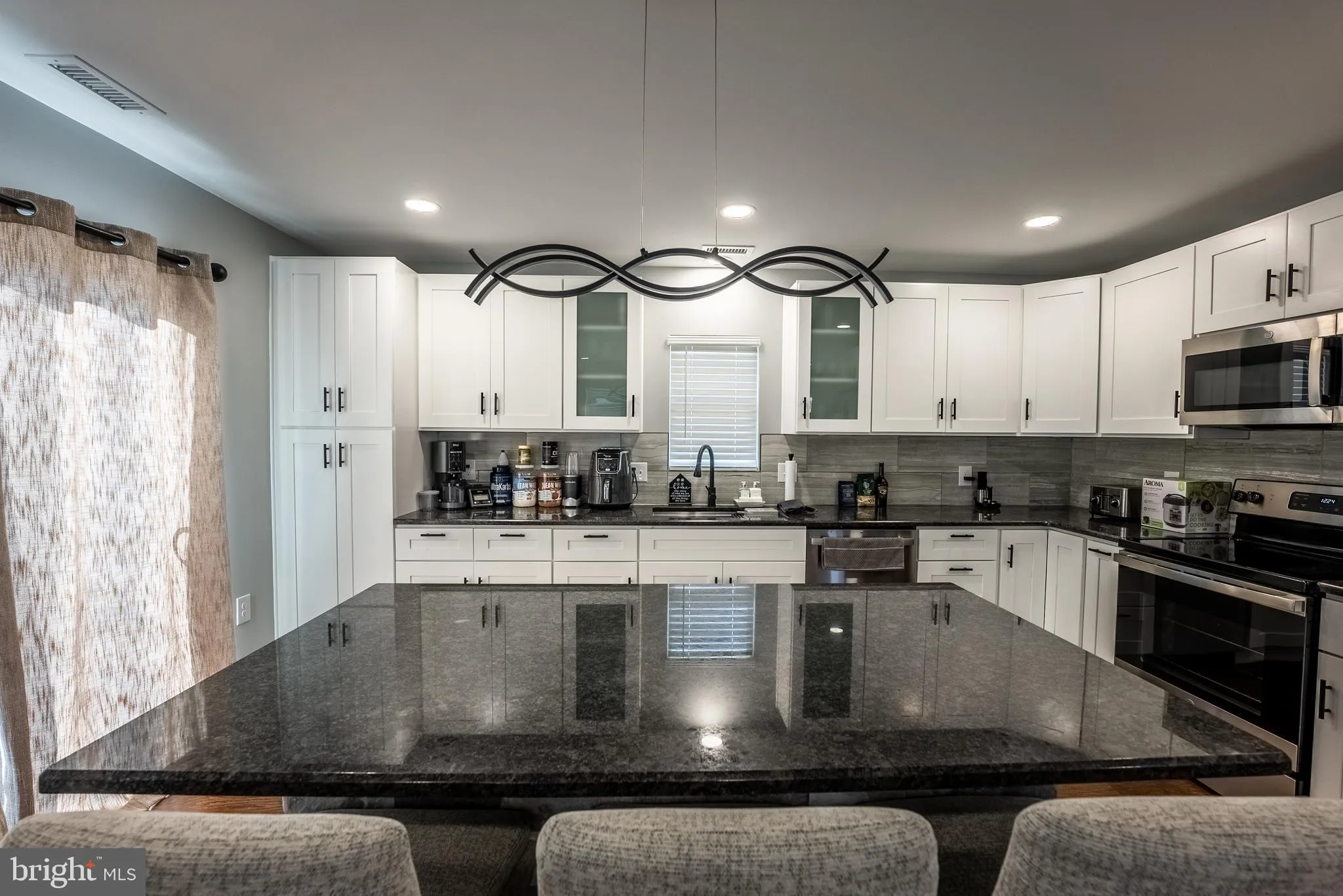 Croydon, Pennsylvania 19021, United States, 3 Bedrooms Bedrooms, ,1 BathroomBathrooms,Residential,Coming Soon,85390