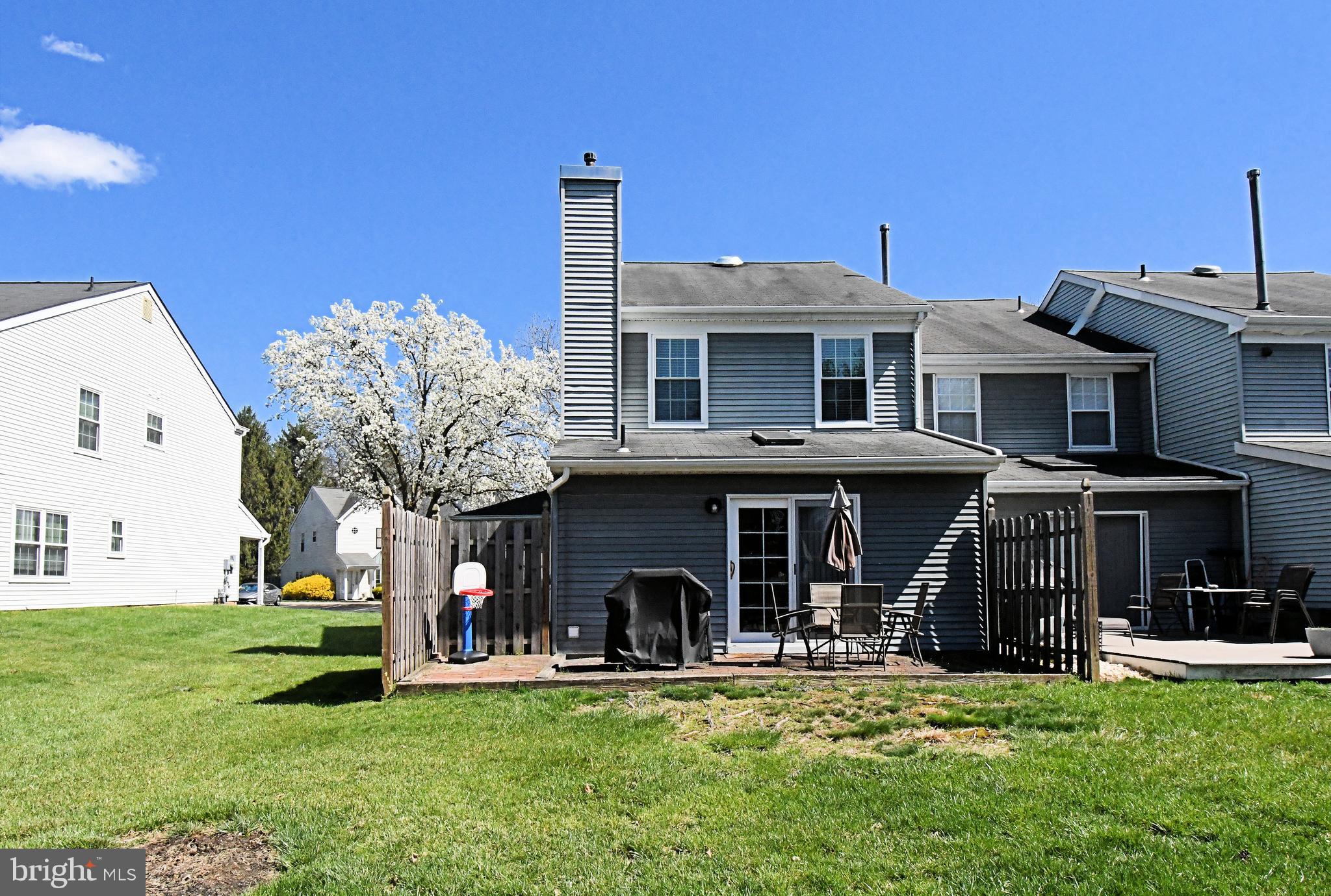 EAGLE RIDGE - Residential