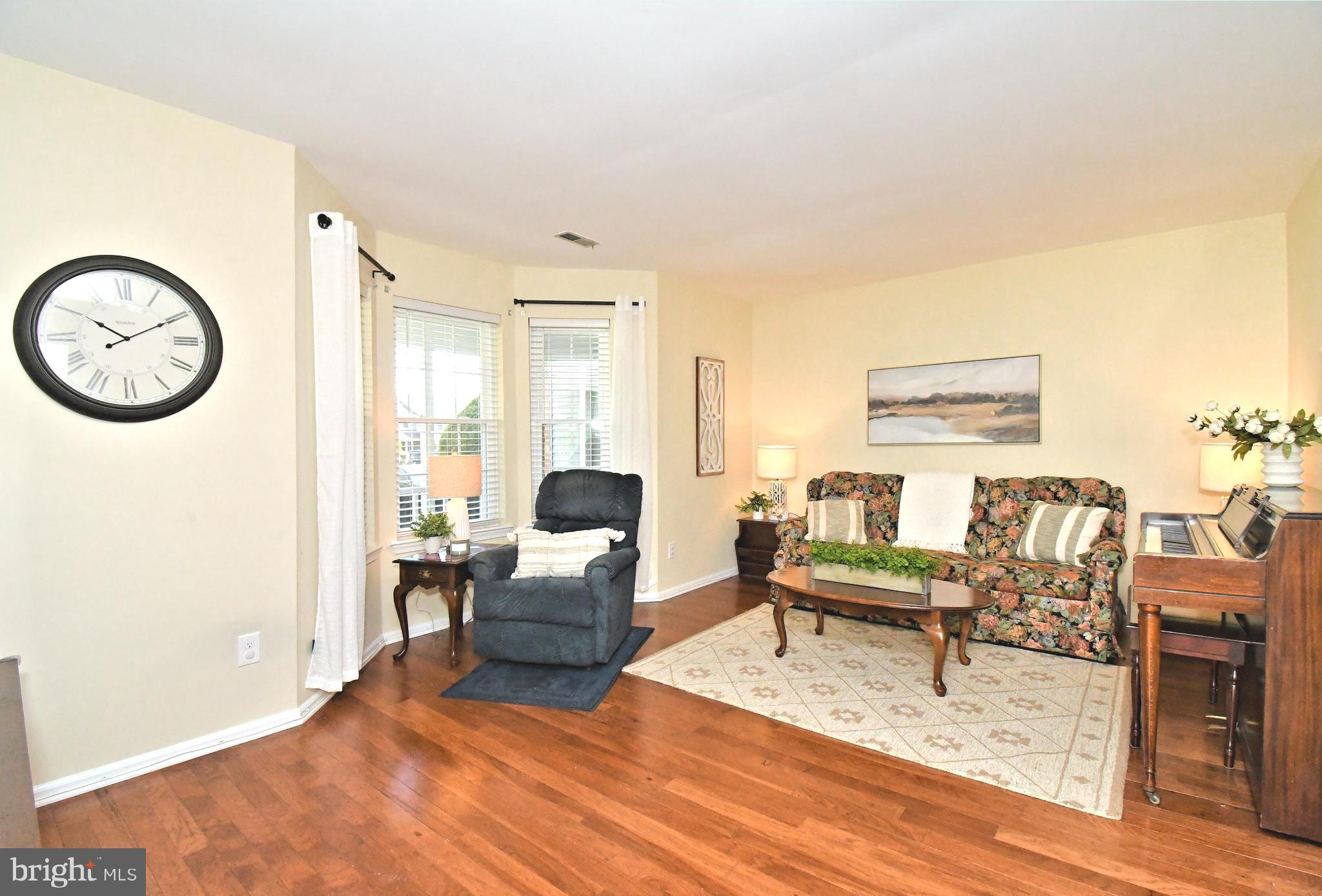 EAGLE RIDGE - Residential