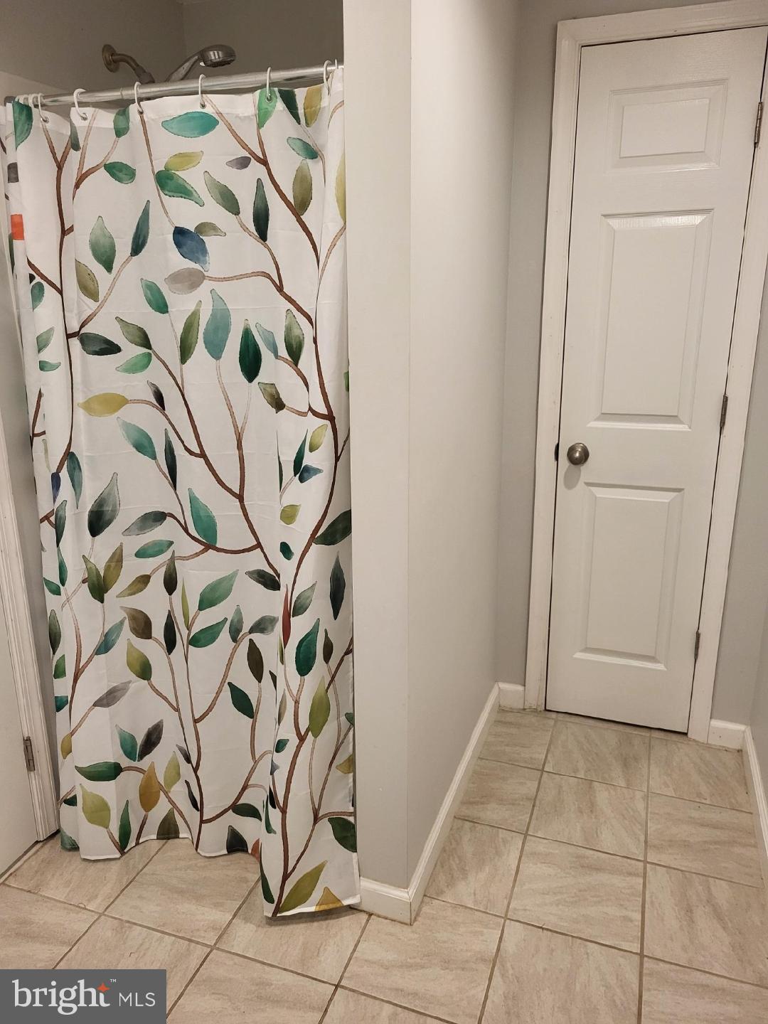 WOODLAWN HEIGHTS - Residential