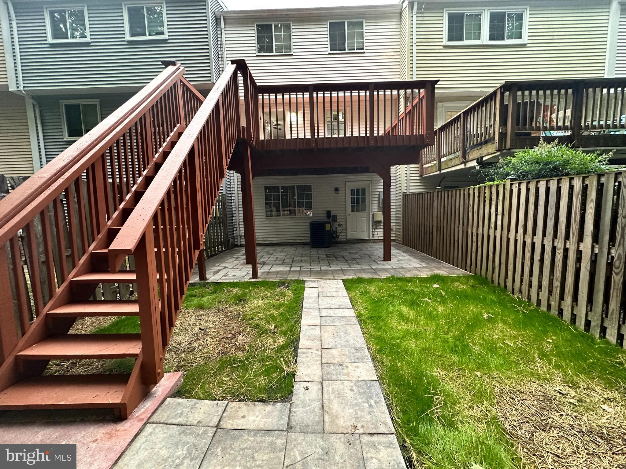 NEWINGTON FOREST - Residential