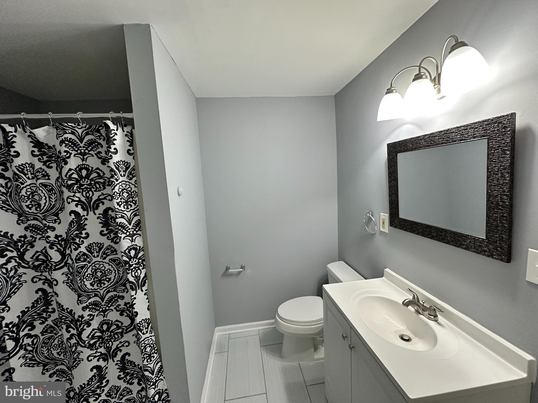 NEWINGTON FOREST - Residential