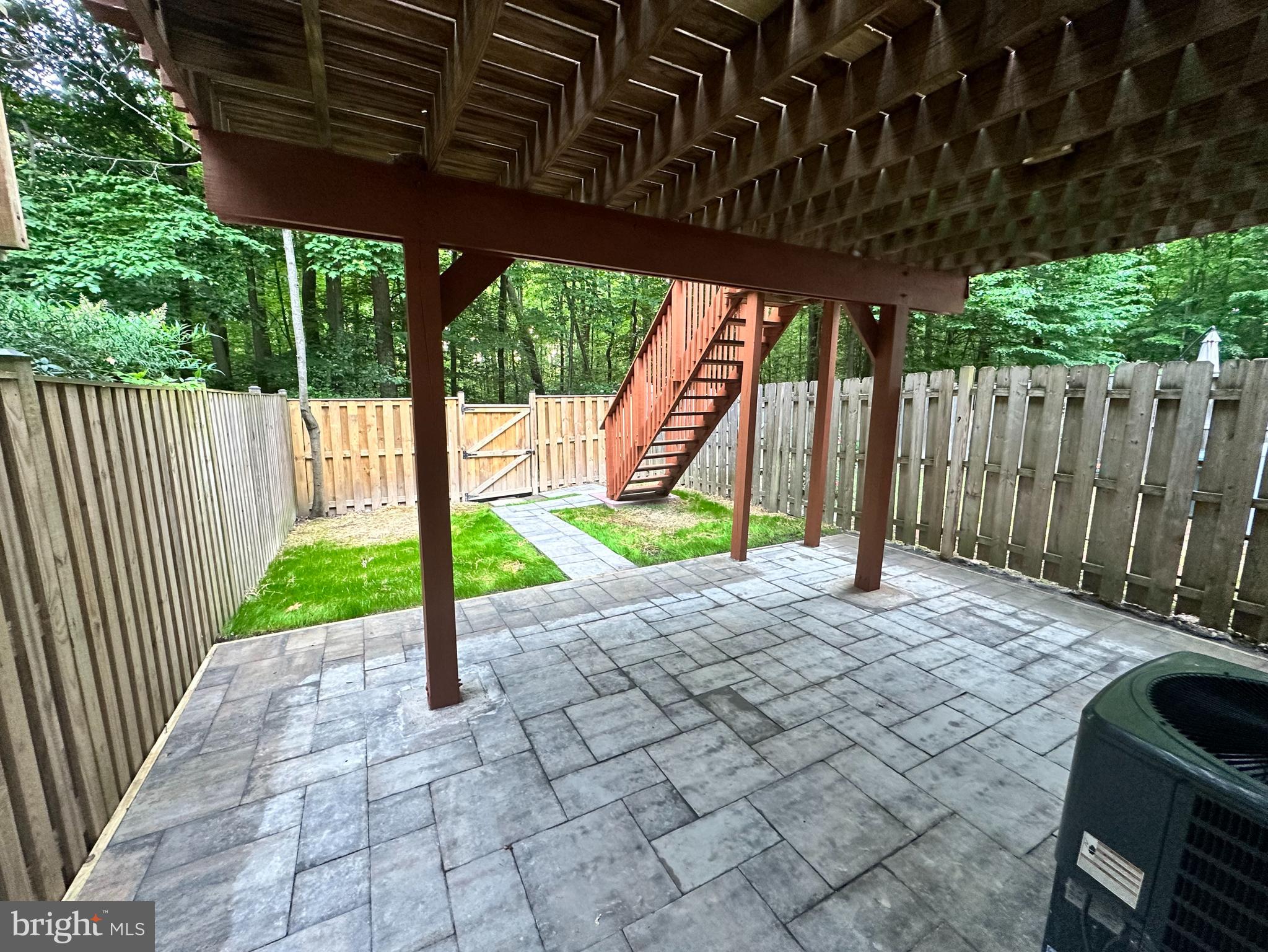 NEWINGTON FOREST - Residential