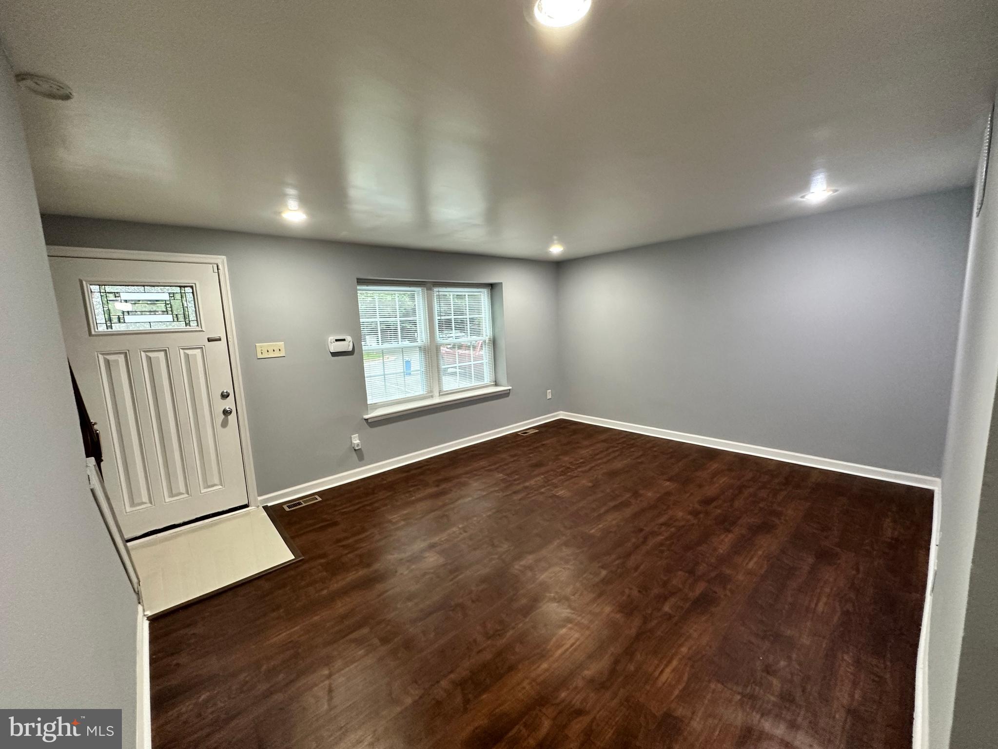 NEWINGTON FOREST - Residential