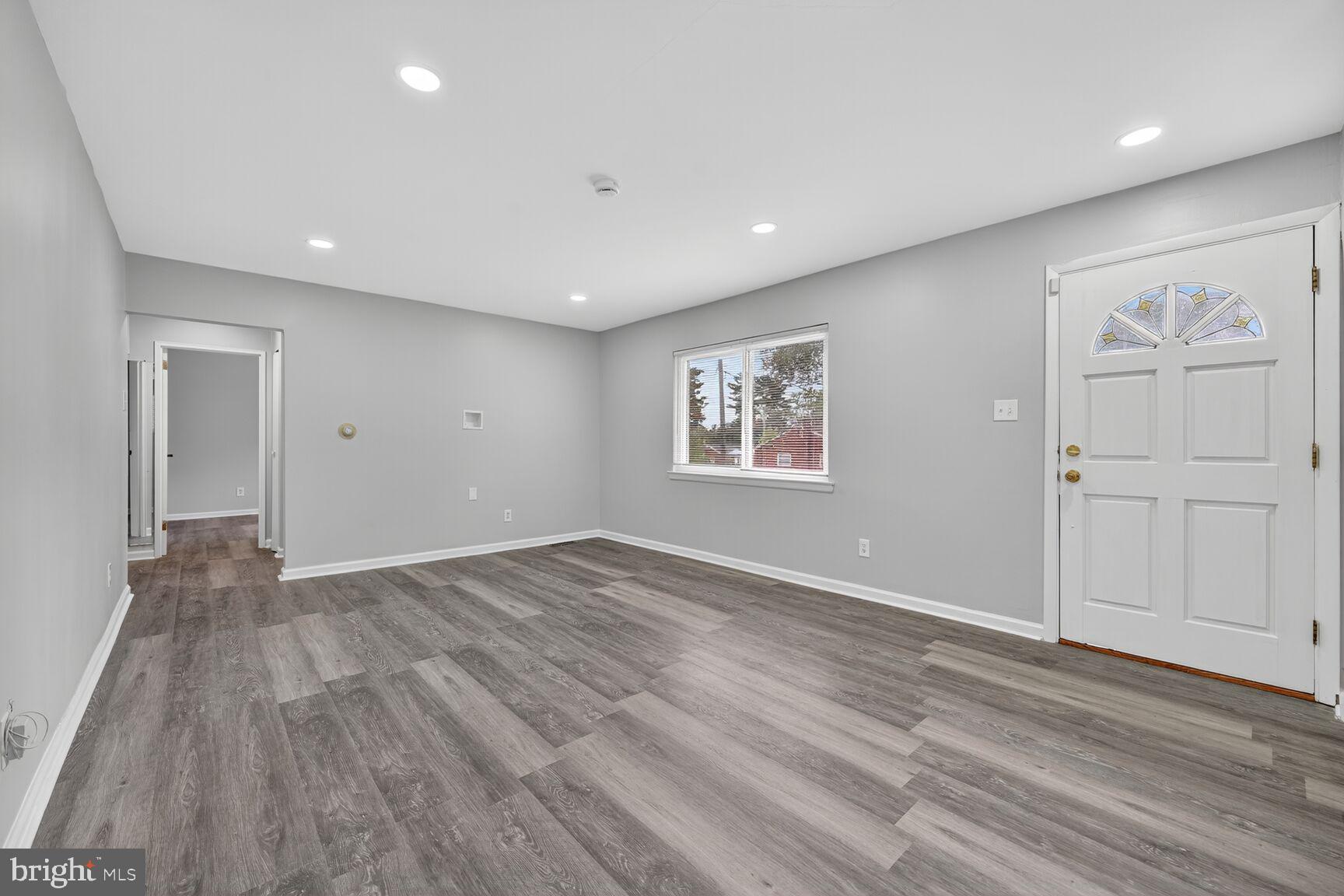 HILLCREST HEIGHTS - Residential