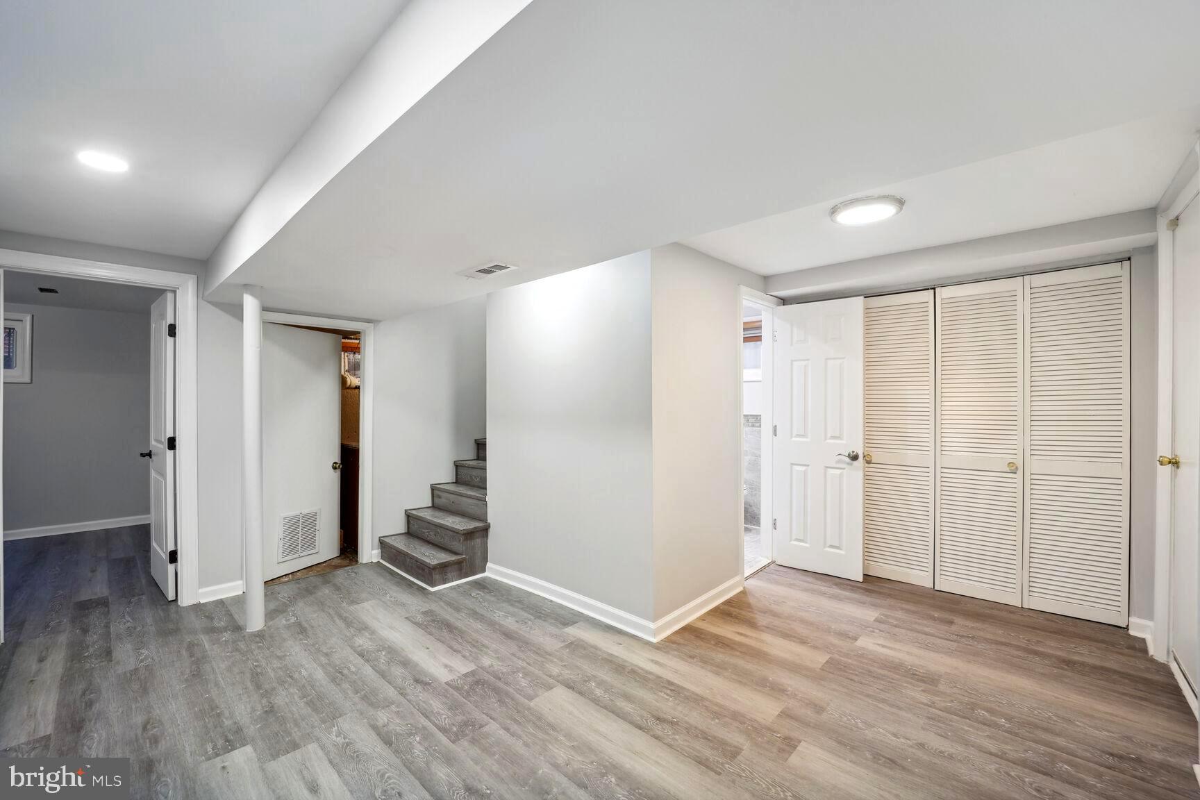 HILLCREST HEIGHTS - Residential