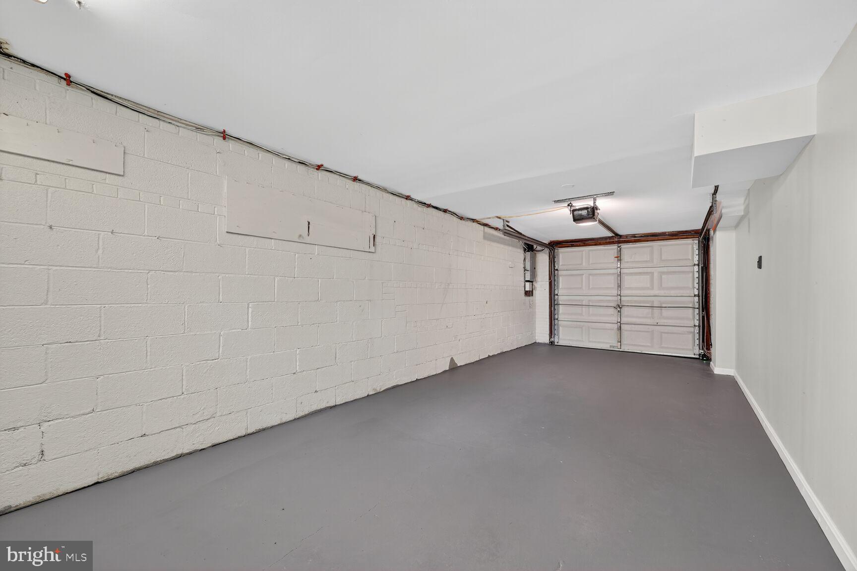 HILLCREST HEIGHTS - Residential