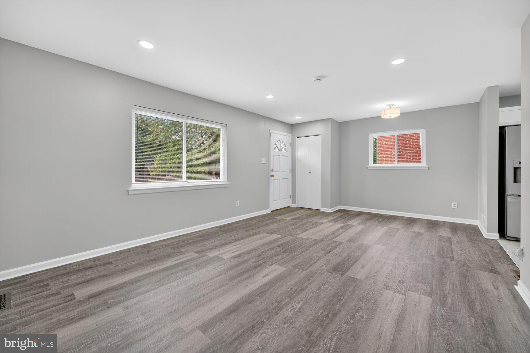 HILLCREST HEIGHTS - Residential