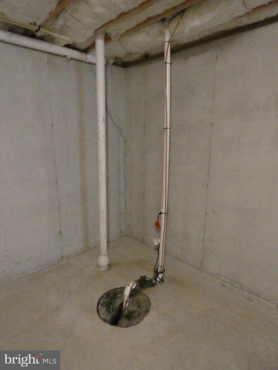 THE LAKES AT DONEGAL SPRINGS - Residential