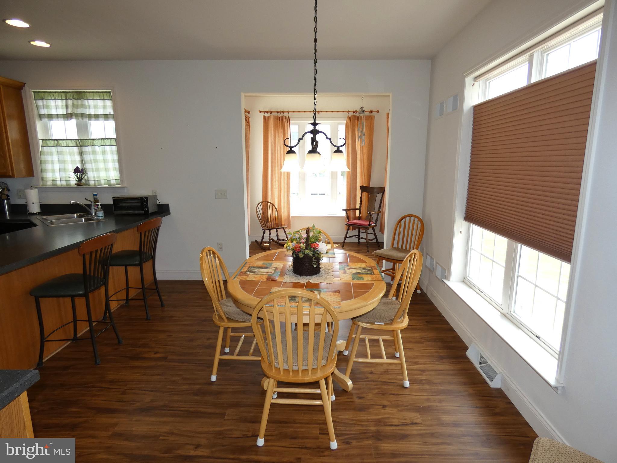 THE LAKES AT DONEGAL SPRINGS - Residential