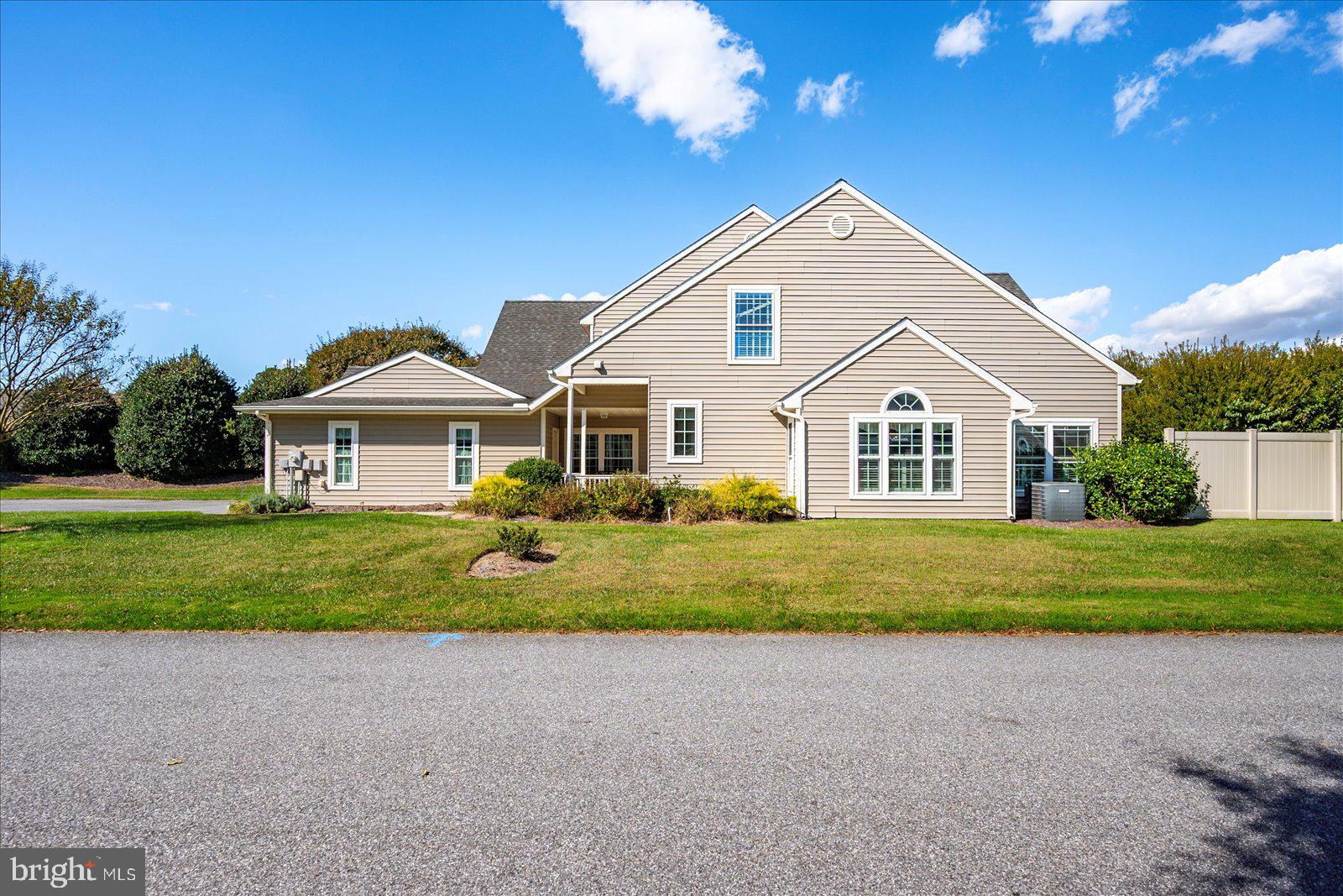 RIVER RUN - Residential