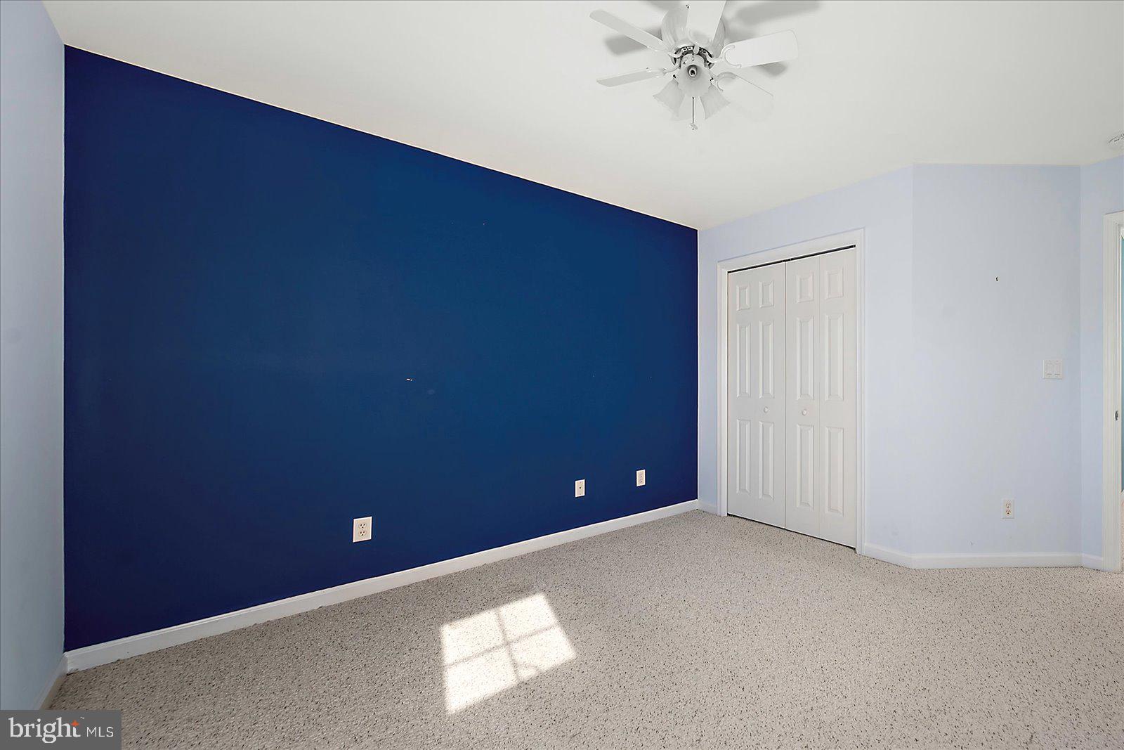 RIVER RUN - Residential