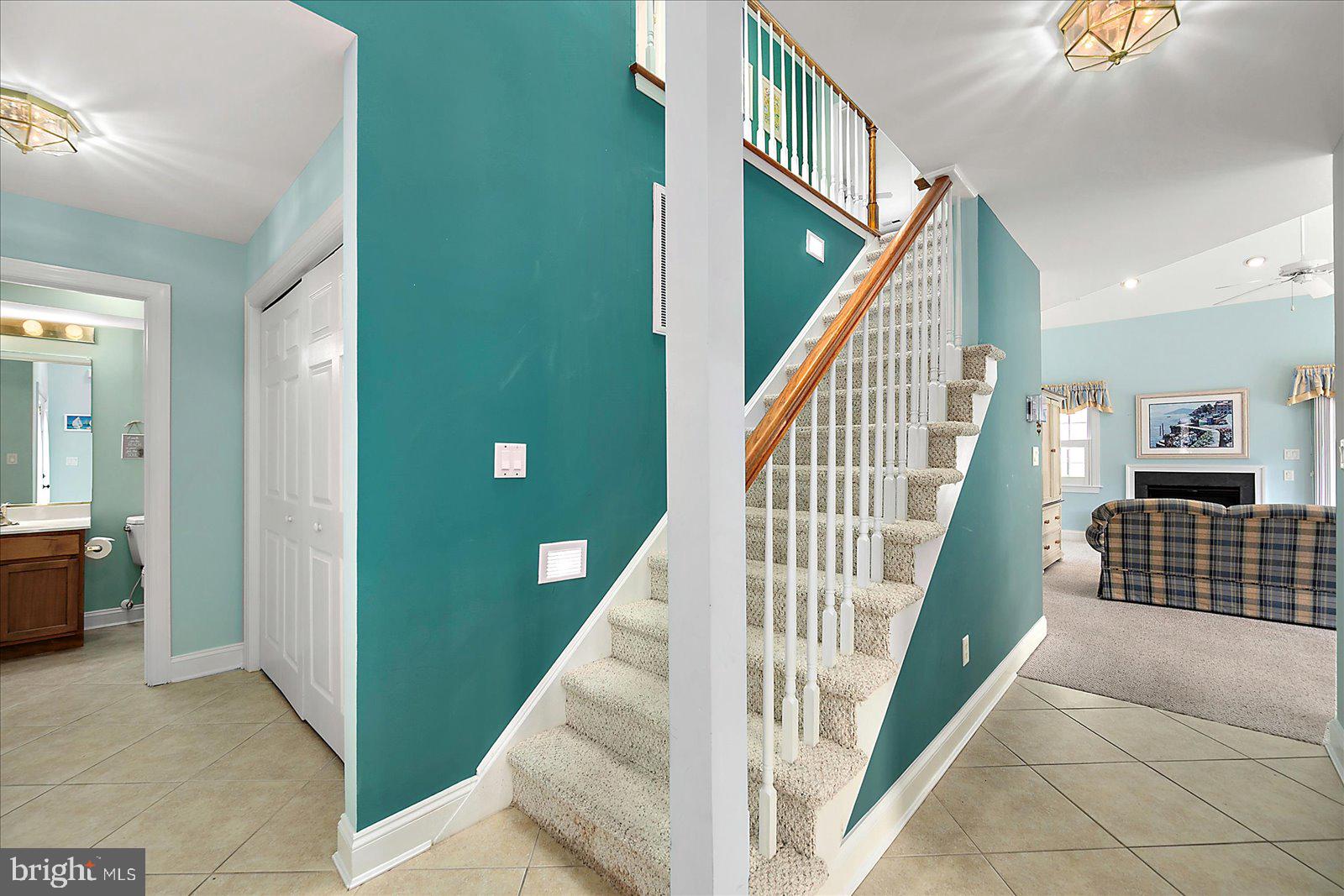 RIVER RUN - Residential