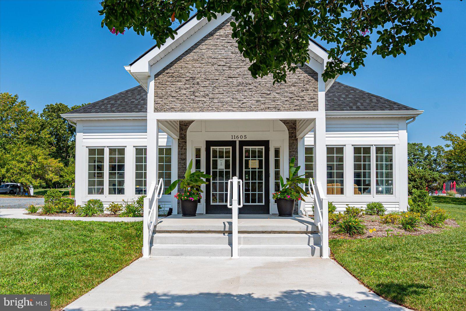 RIVER RUN - Residential