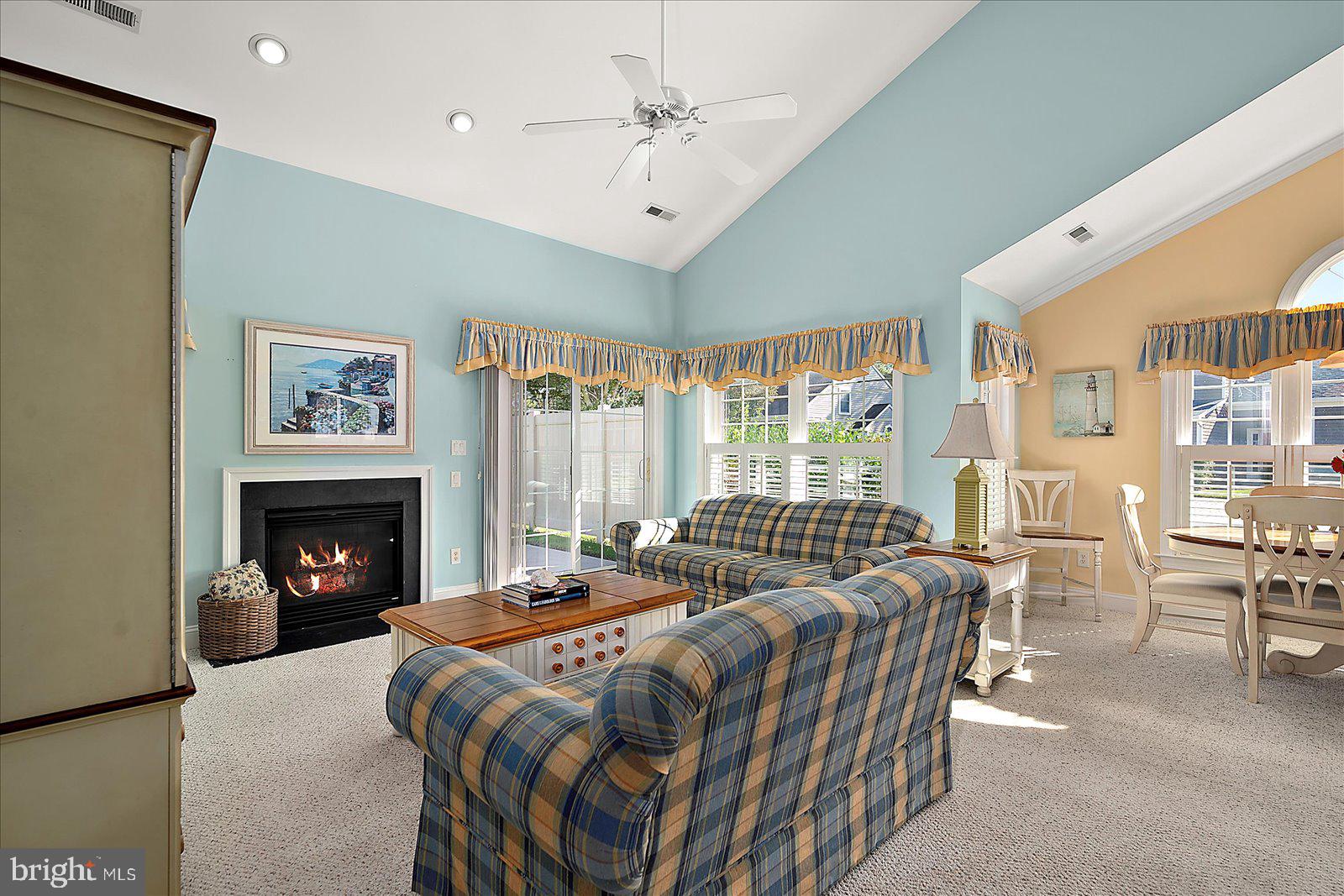 RIVER RUN - Residential