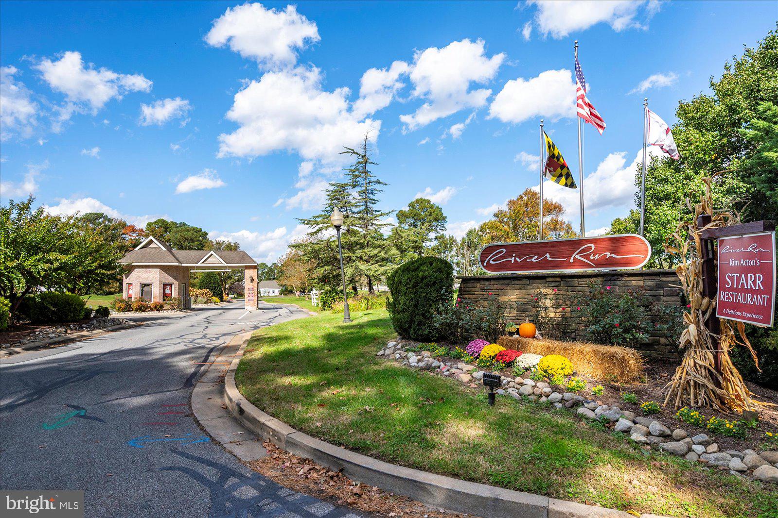 RIVER RUN - Residential