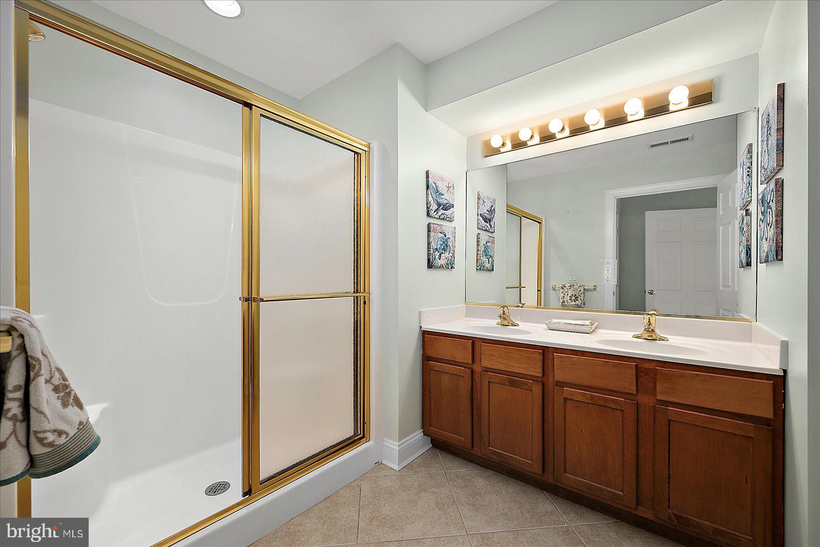 RIVER RUN - Residential