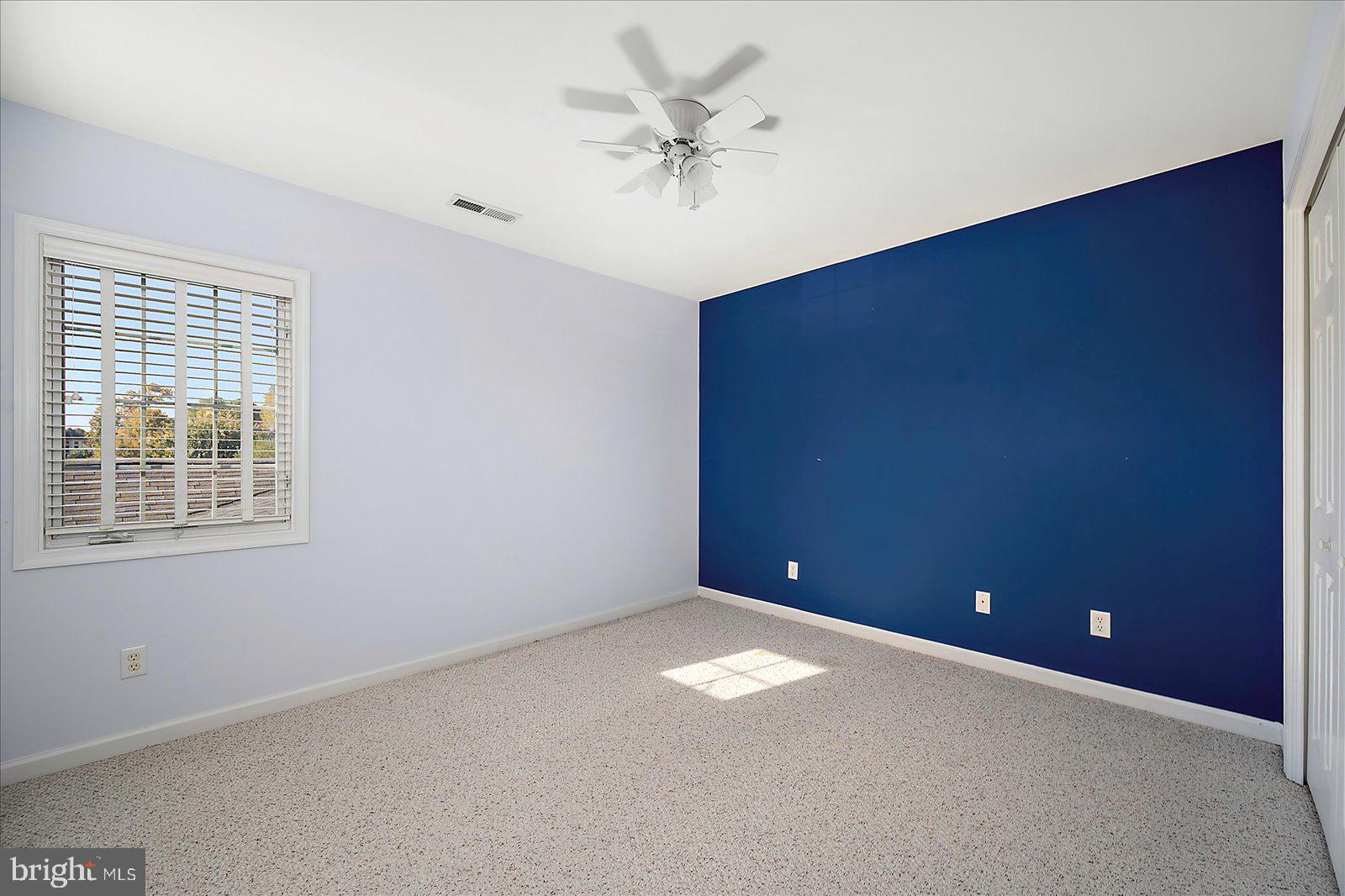 RIVER RUN - Residential