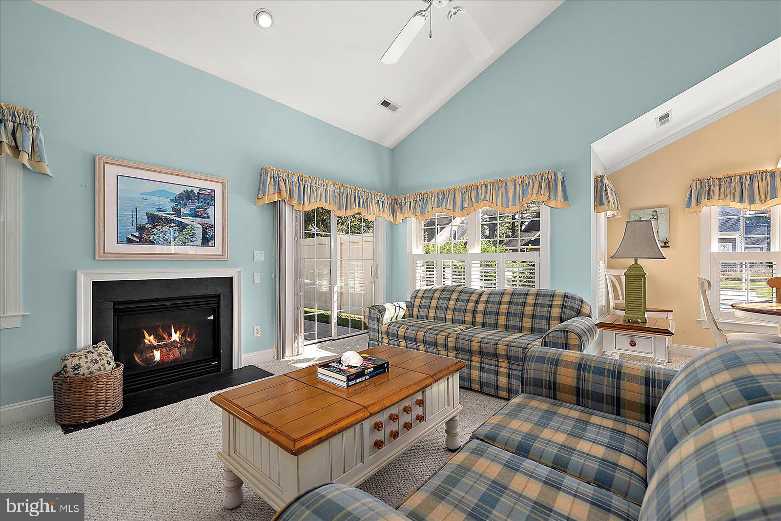 RIVER RUN - Residential