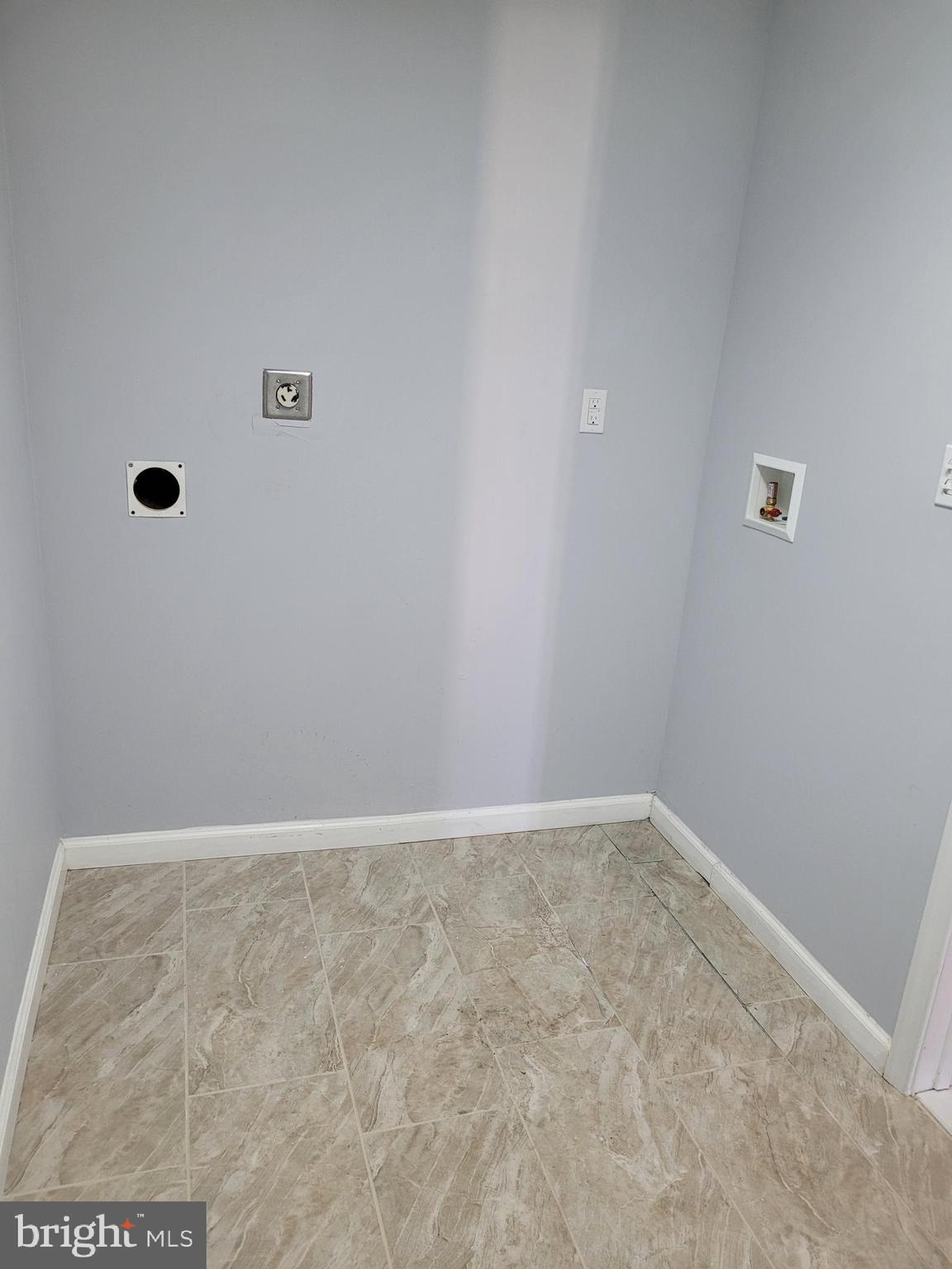 WATERSEDGE - Residential