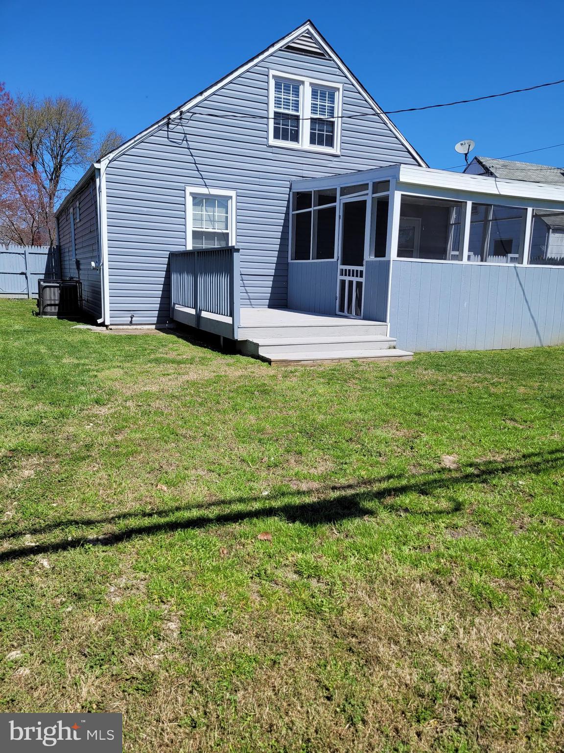 WATERSEDGE - Residential