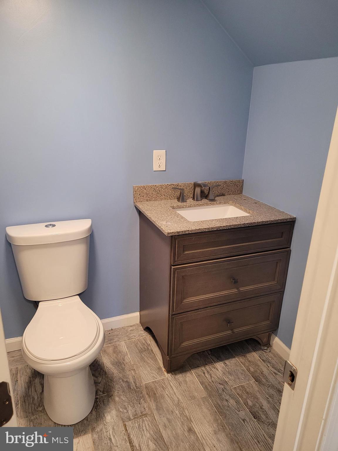 WATERSEDGE - Residential