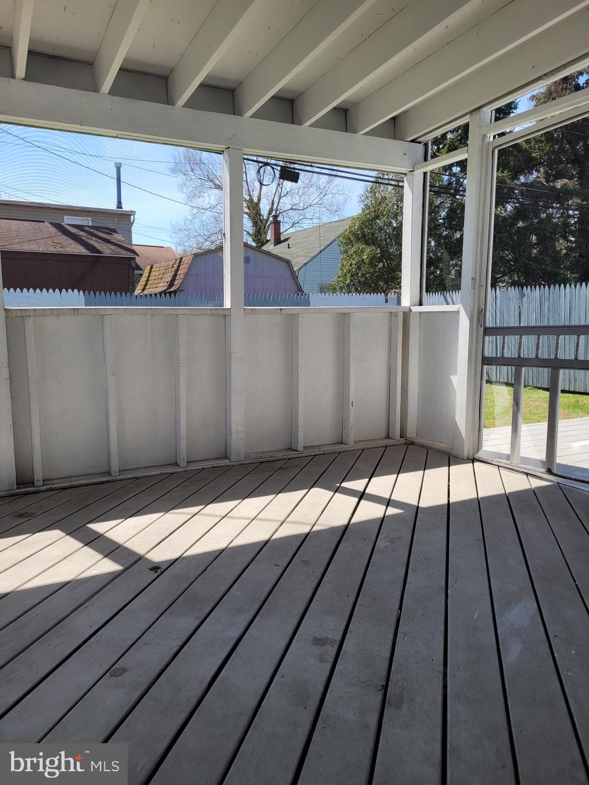 WATERSEDGE - Residential