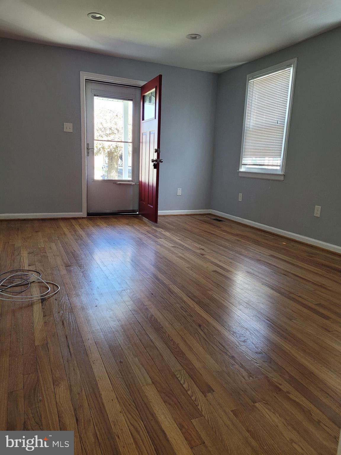 WATERSEDGE - Residential