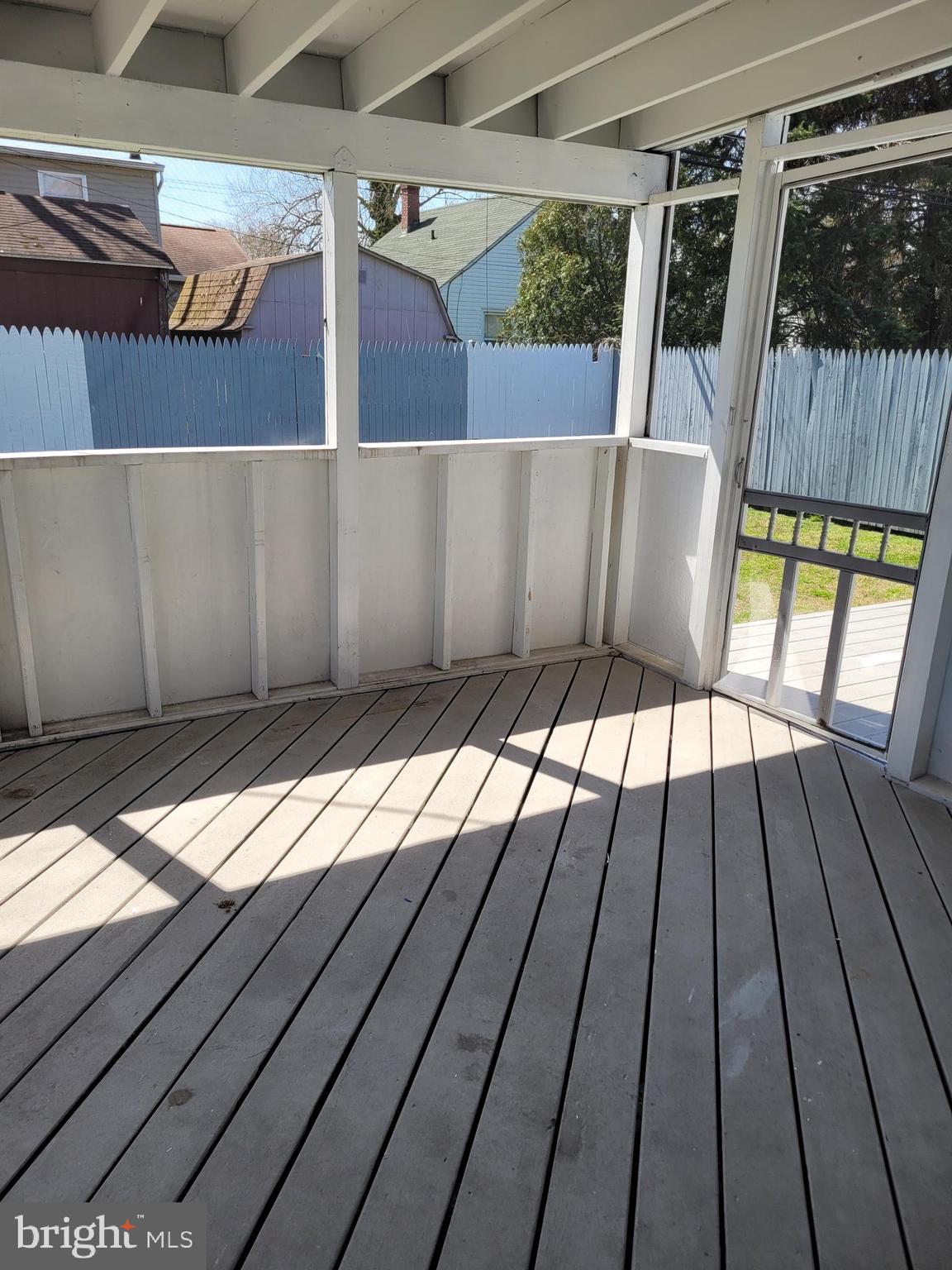 WATERSEDGE - Residential