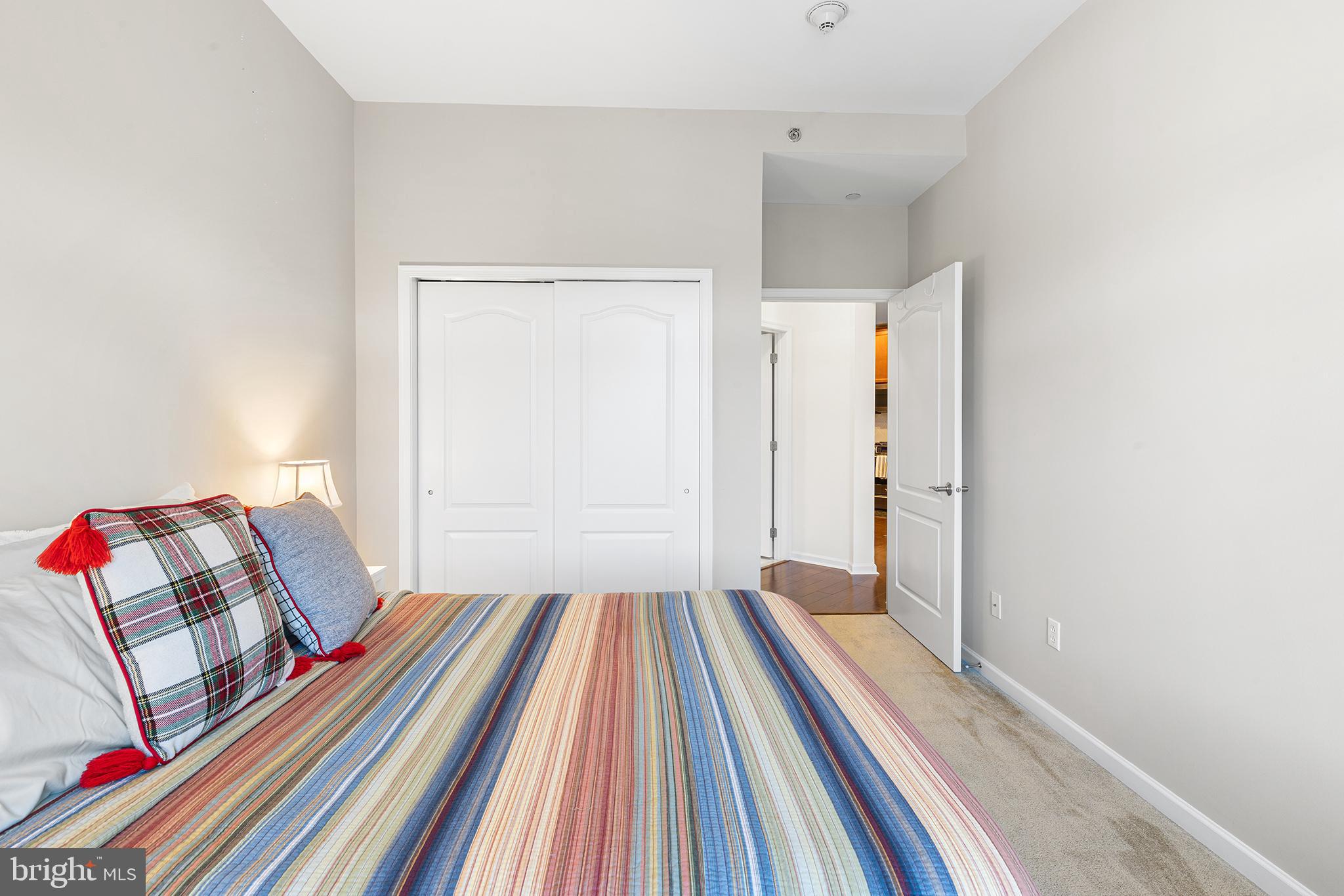 HUNTINGDON PLACE - Residential