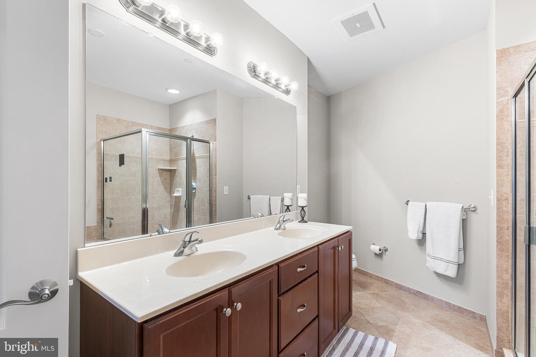 HUNTINGDON PLACE - Residential